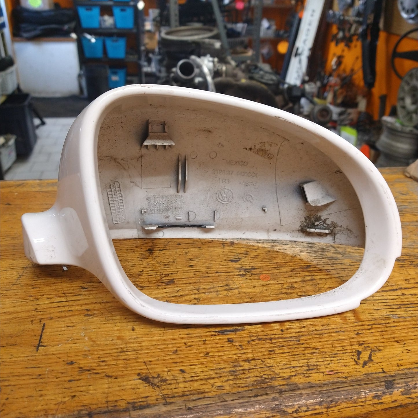 MK5 Passenger Mirror Shell LB9A