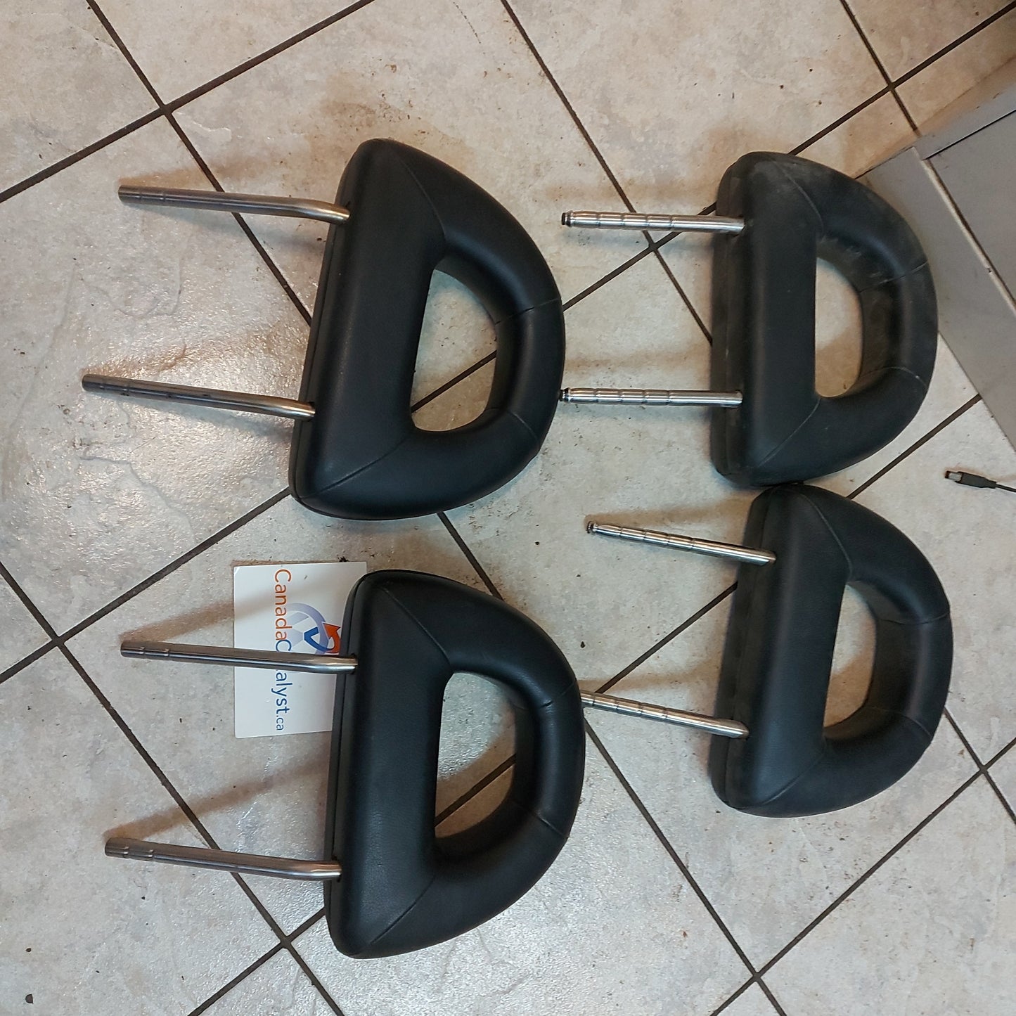 Beetle Black Leather Headrest - Set of 4