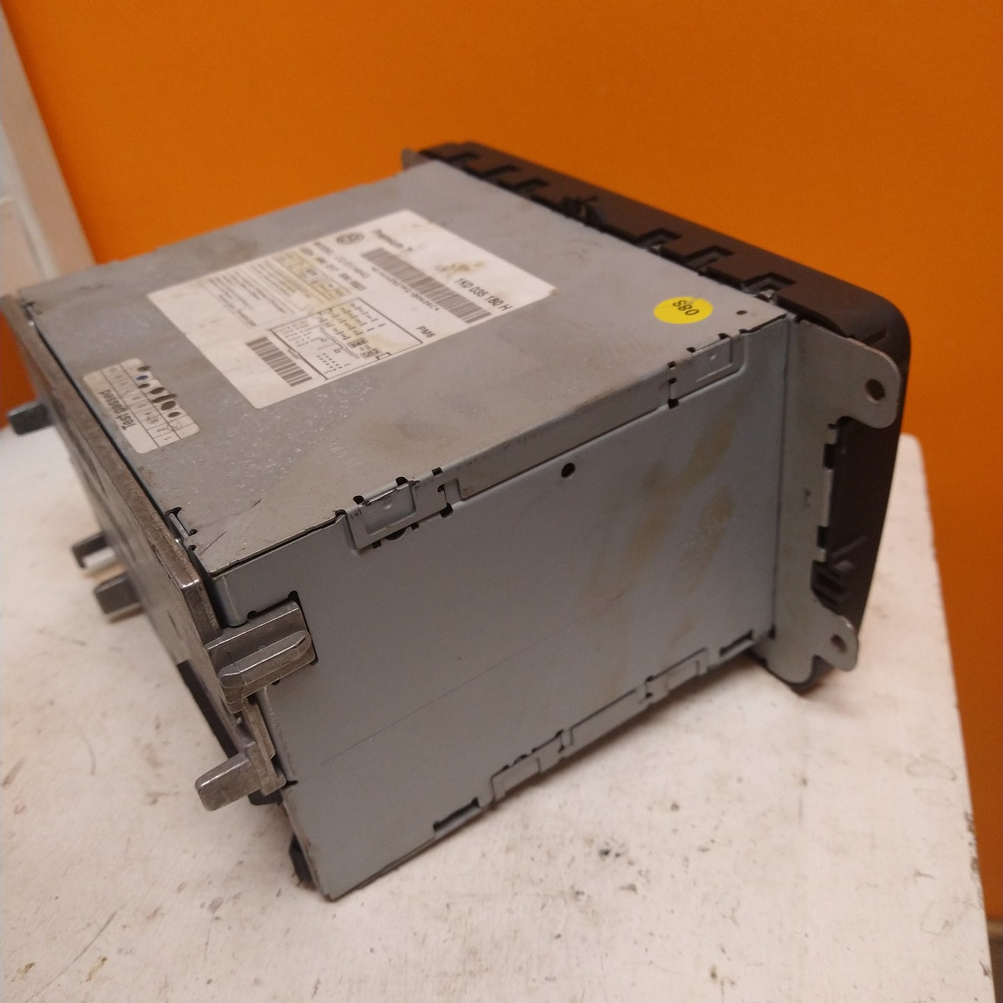 MK5 B6 Radio 1K0035180H