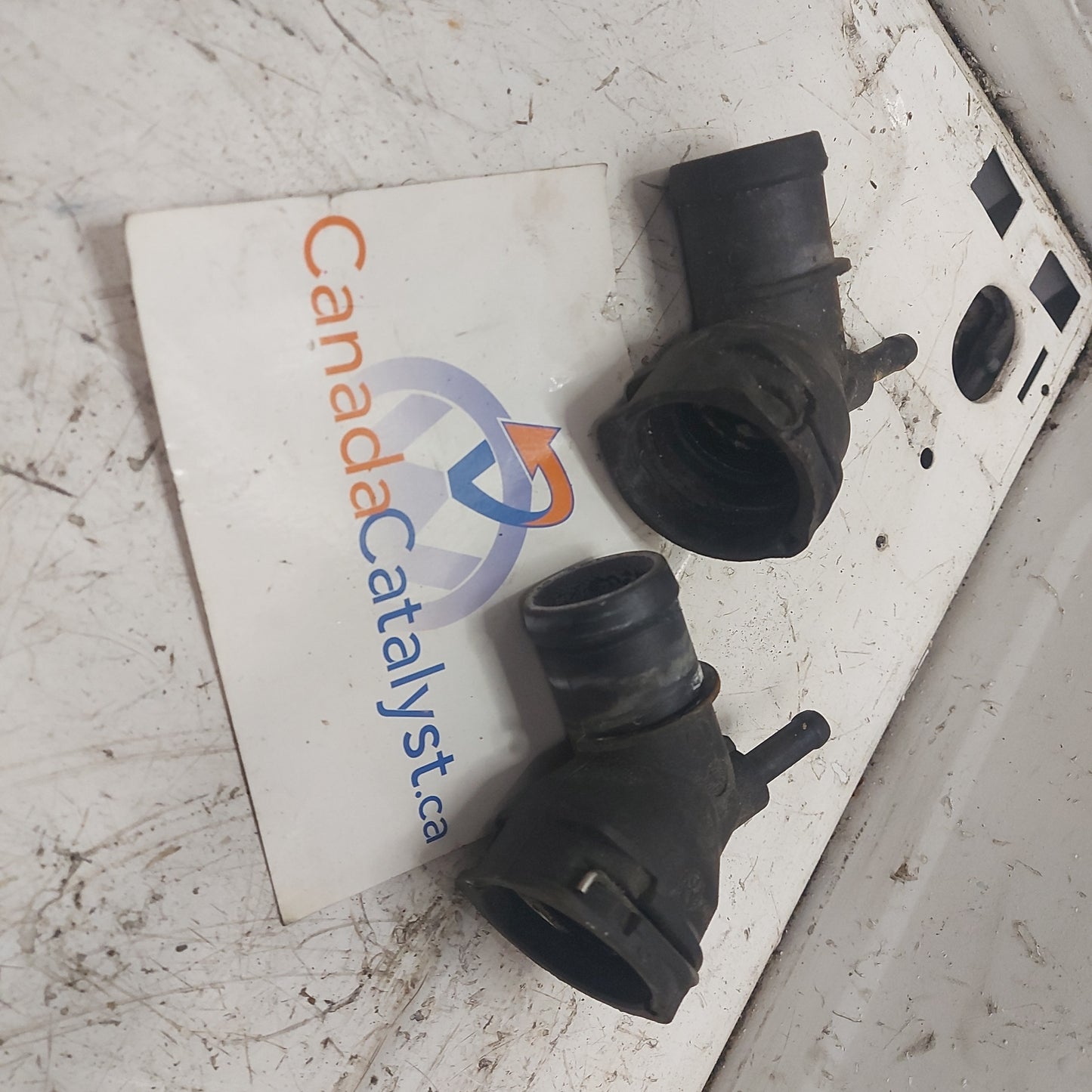 Radiator hose connection
