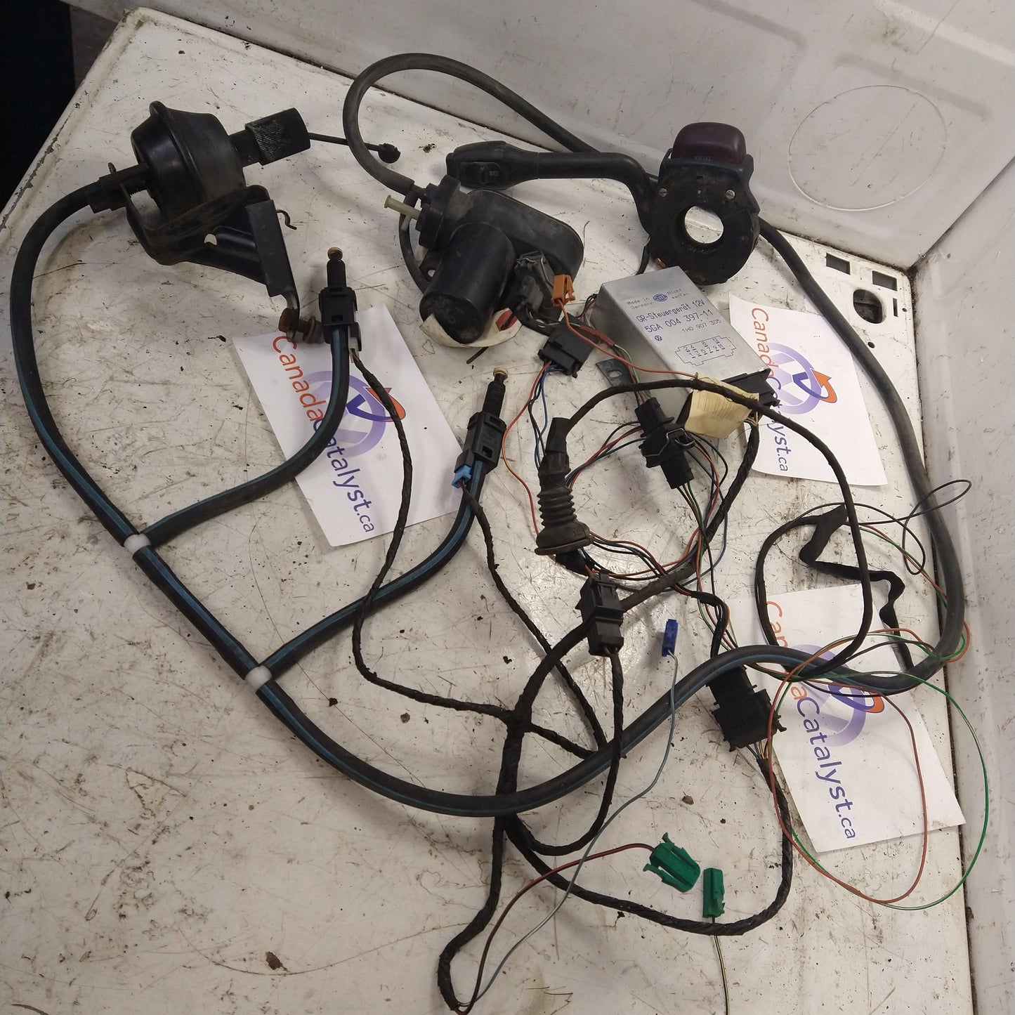 b4/ MK3 Golf Cruise Control ASSEMBLY