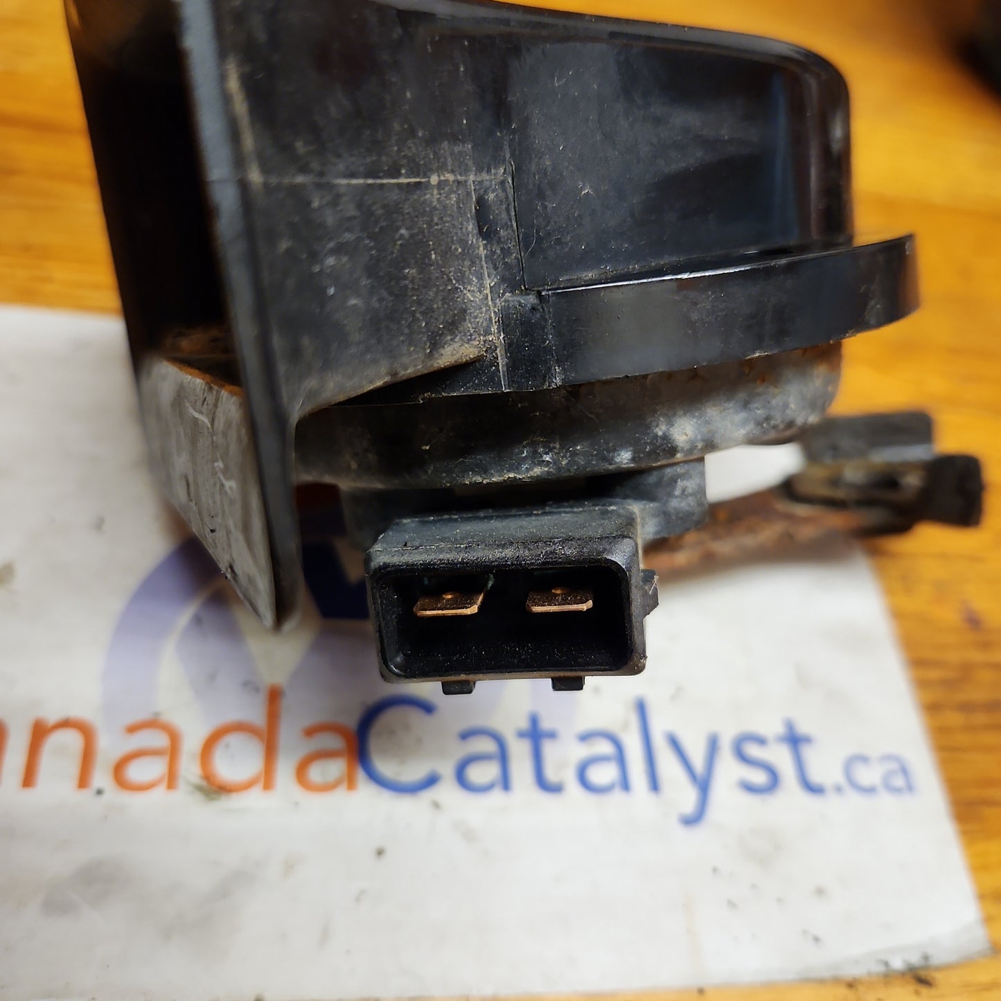 Klaxon TR99 HORN 0092018 with bracket