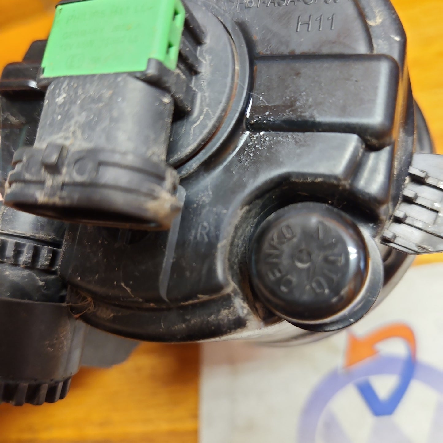 New Beetle Passenger Fog Light 1C0941700E