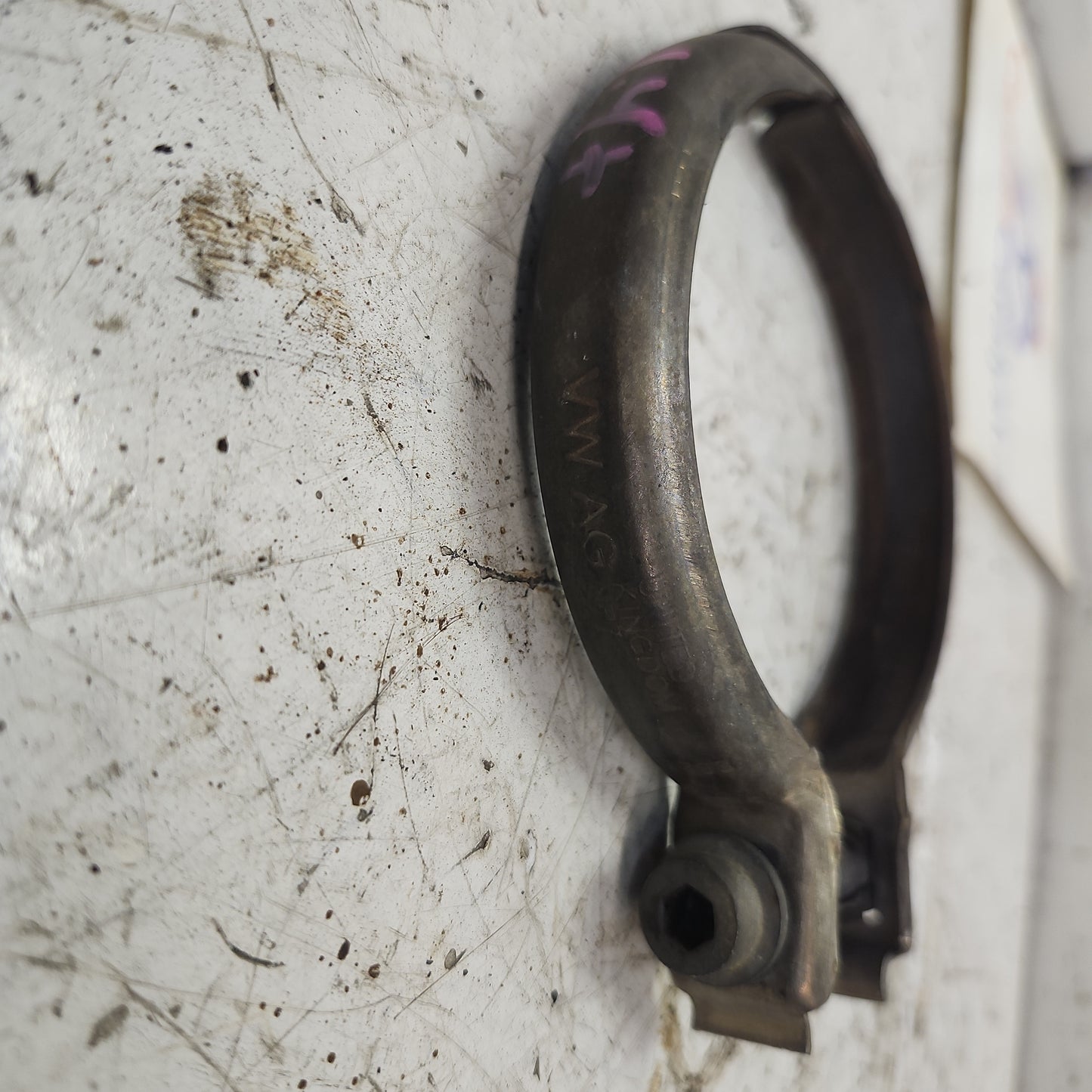 1.4t MK6 Catalytic Converter Clamp 5Q0253725D