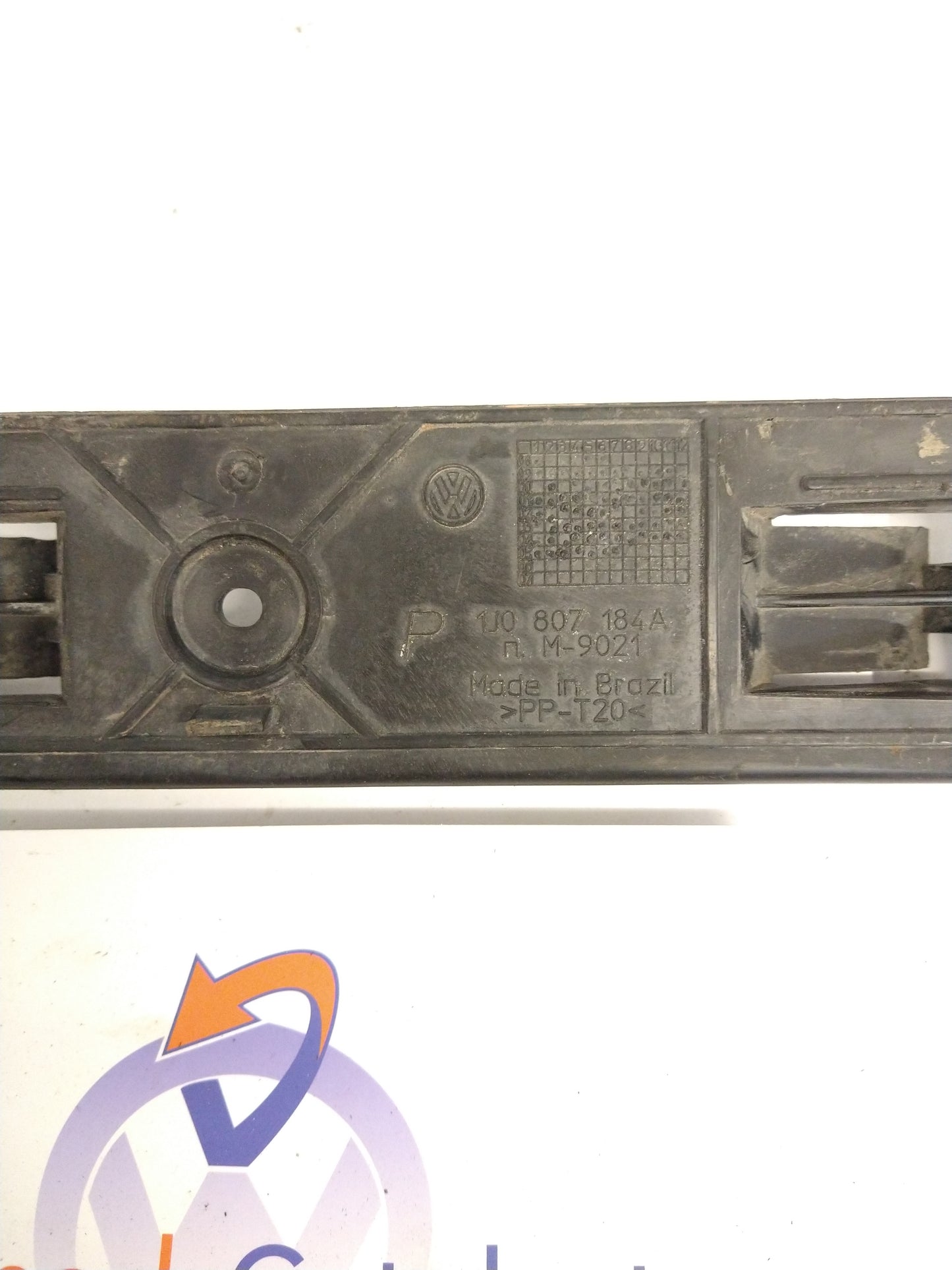 MK4 Golf/GTI Front Passenger Bumper Hanger 1J0807184A