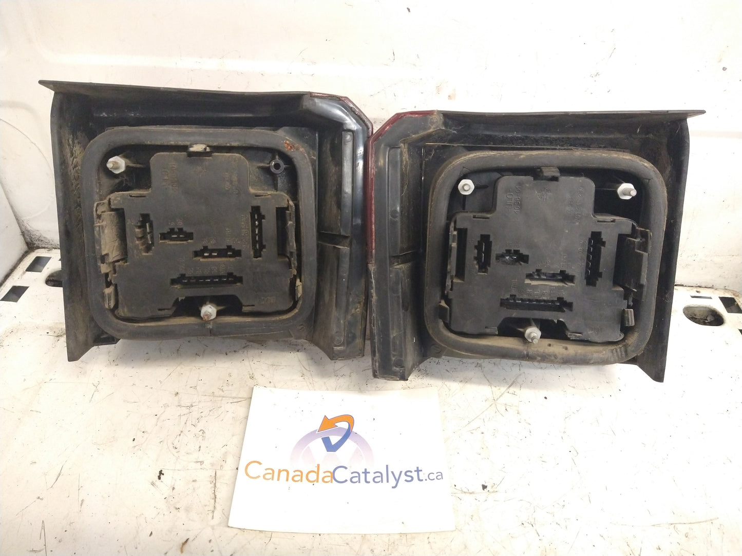 T4 Tail Light Set - smoked