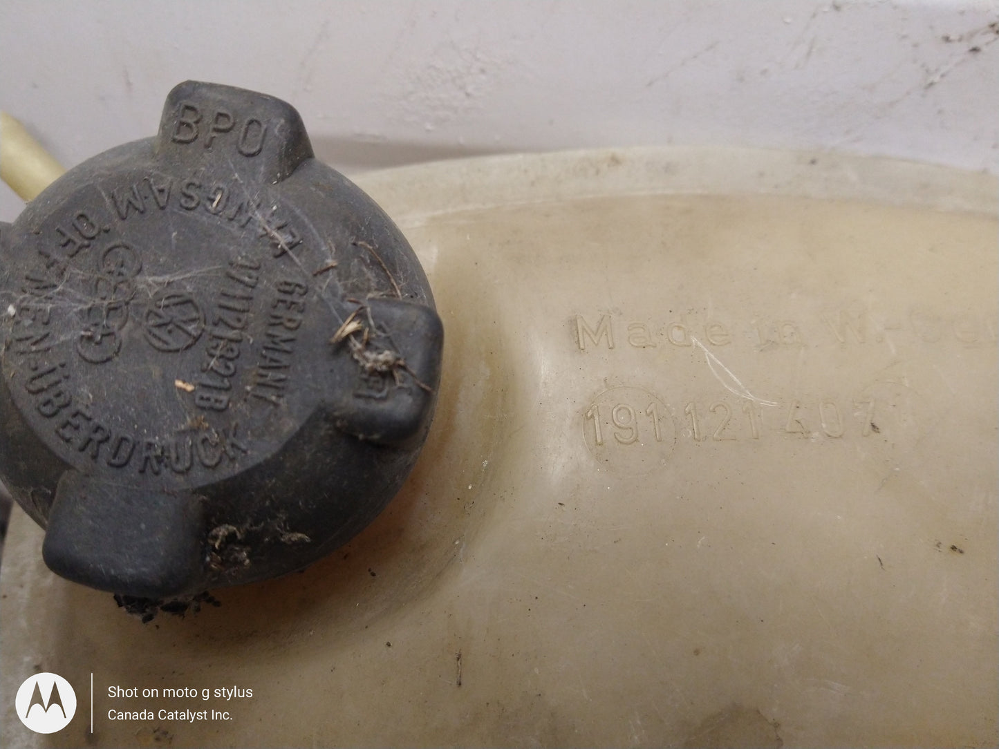 MK2 1983-1992 Expansion Coolant Bottle Tank 191121407