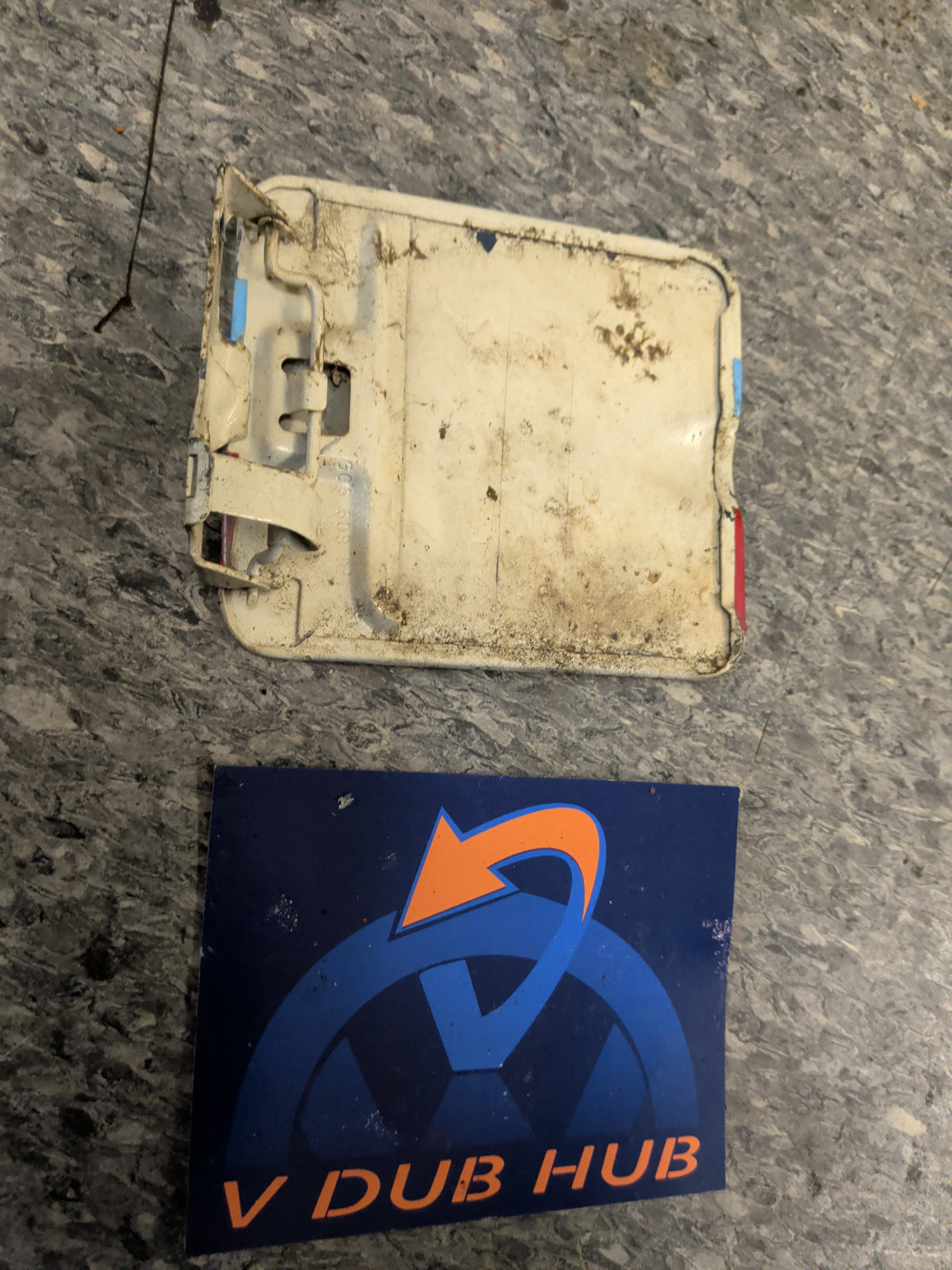 Rabbit truck fuel door