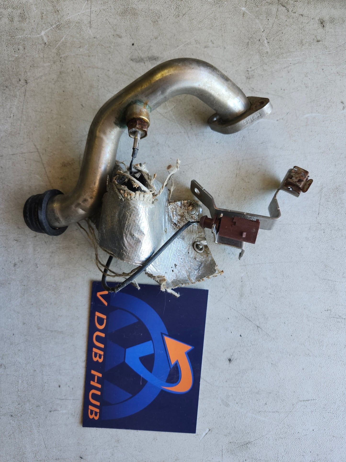 B7 egr tube, sensor