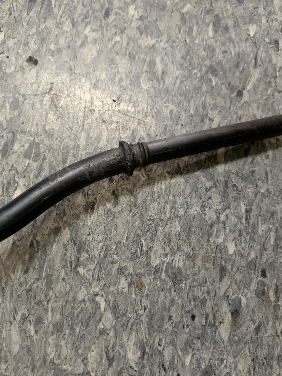 Cjaa cbea dipstick and tube, condition b