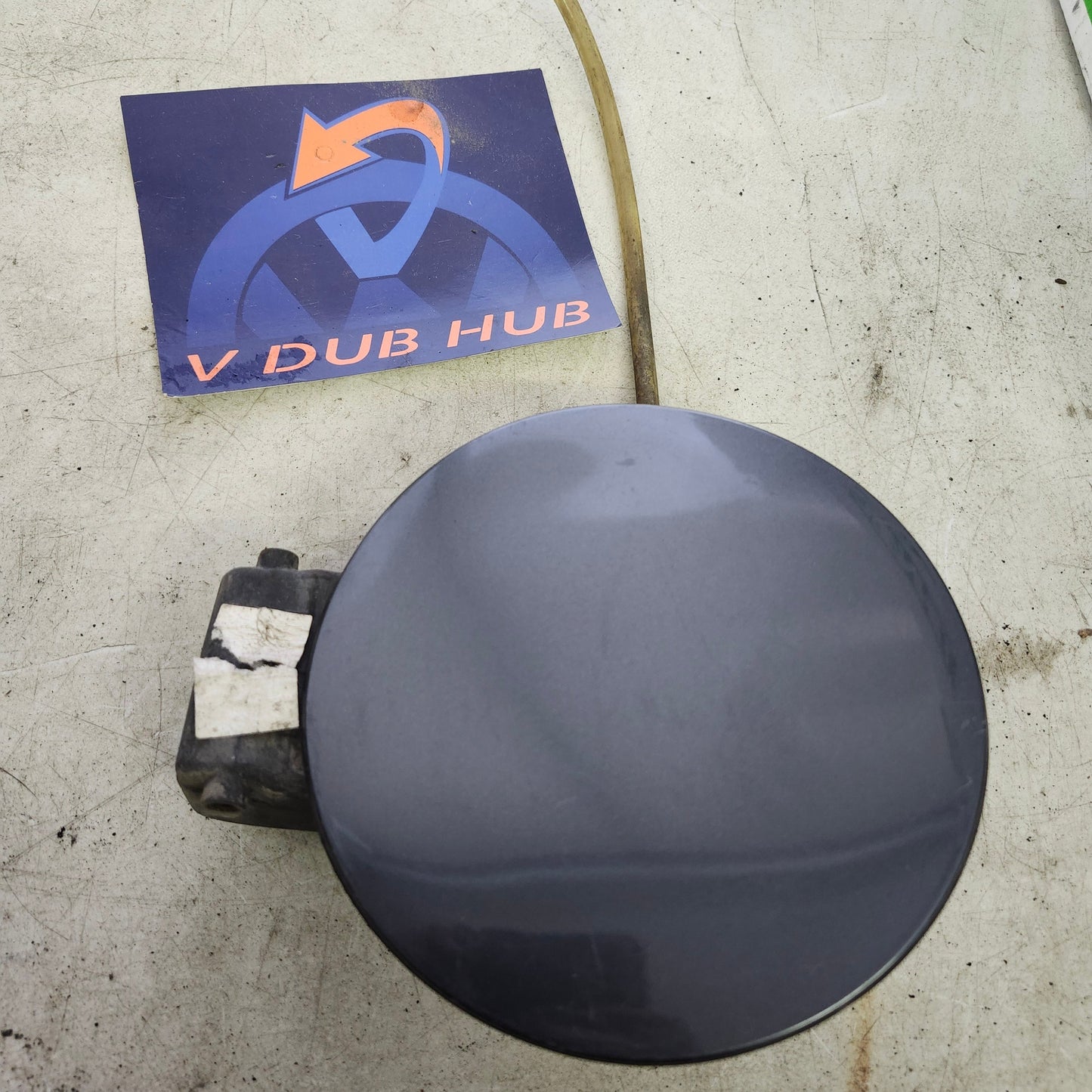 B5 B5.5 Fuel Door LD7X 3B9809857A