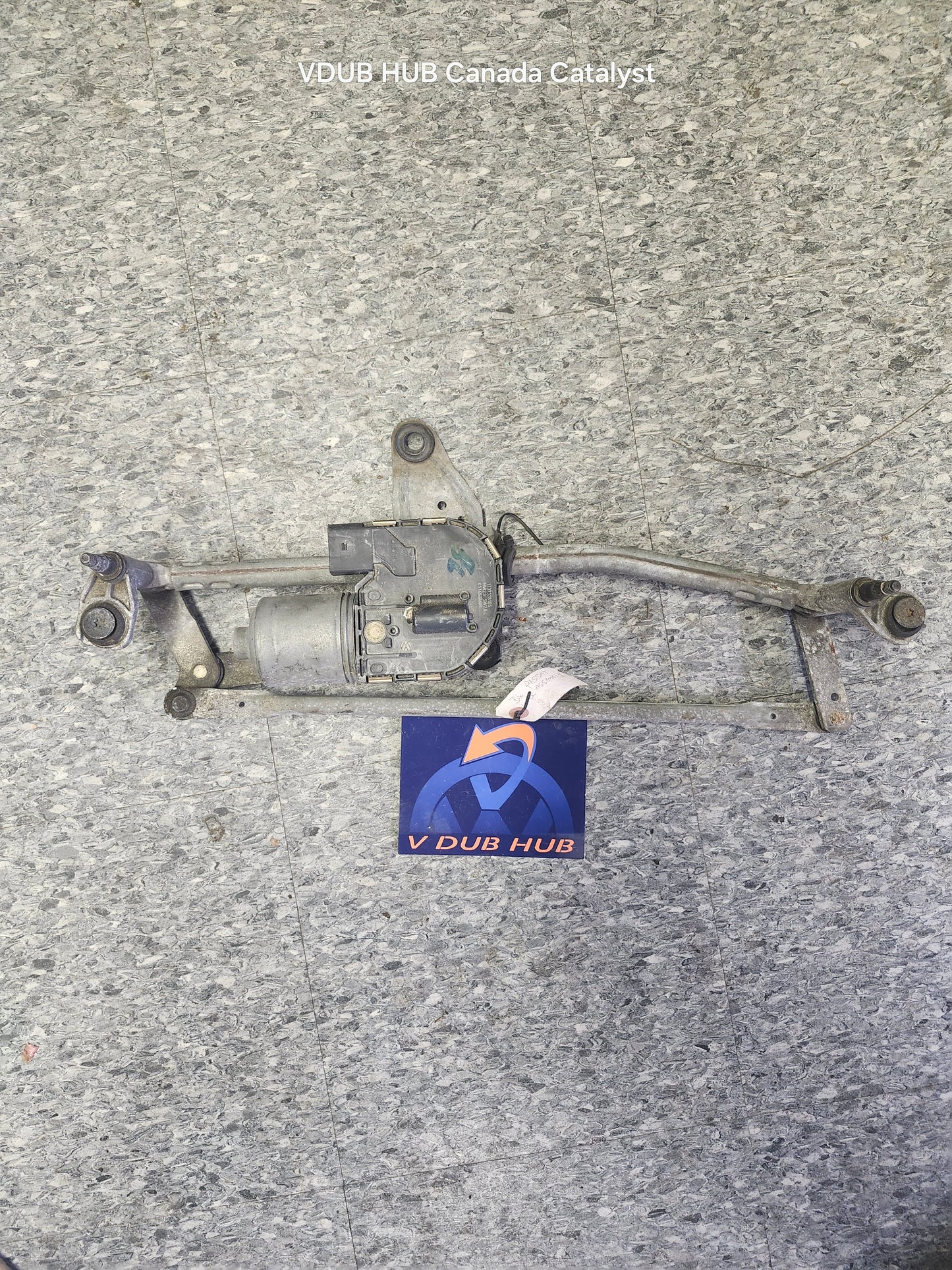 B6 PASSAT FRONT WIPER MOTOR assembly 3C1955023B