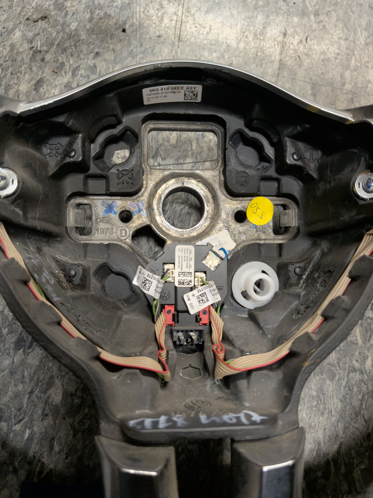 MK6 GTI dsg STEERING WHEEL 5K0419091E