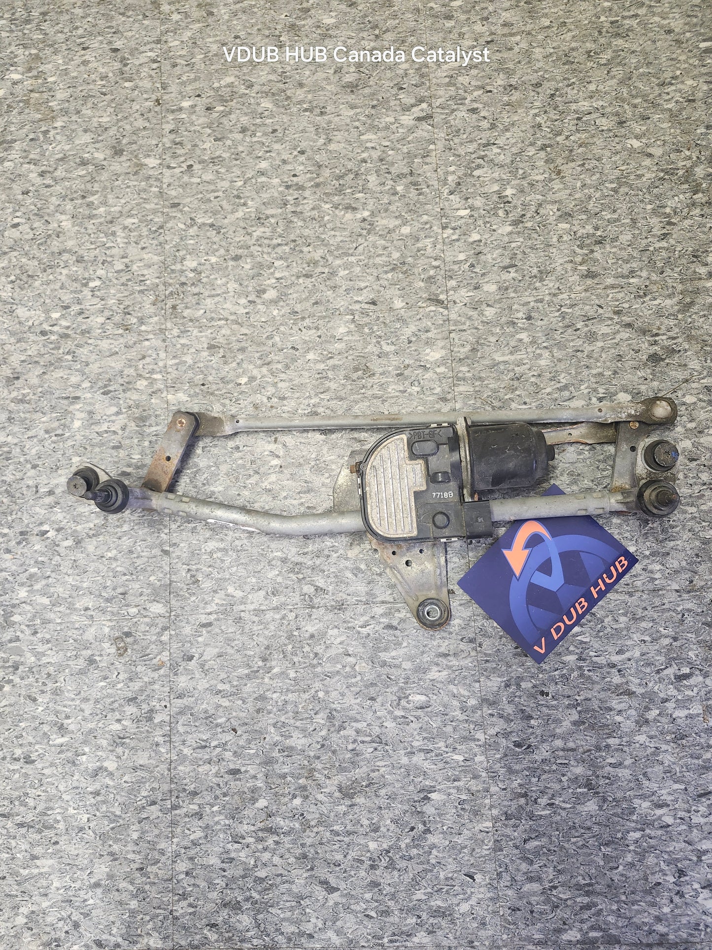 B6 PASSAT FRONT WIPER MOTOR assembly 3C1955023E