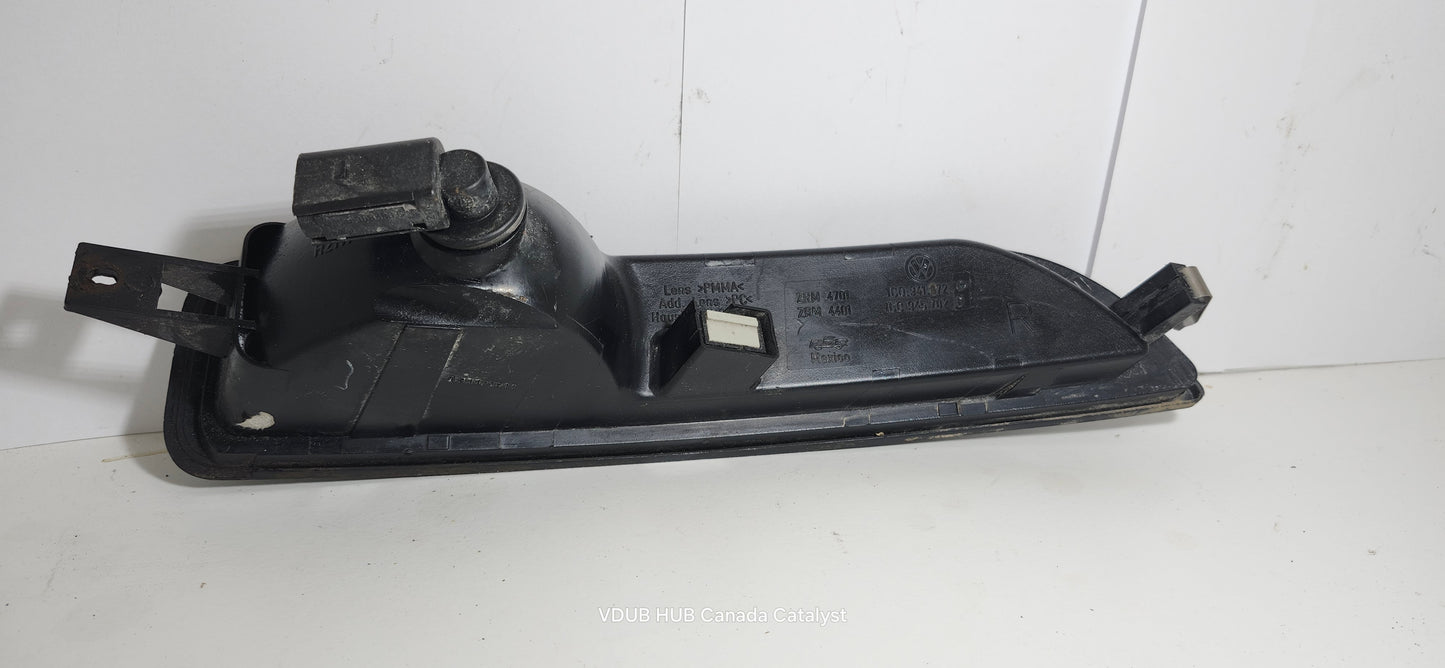 New Beetle Rear Passenger Marker Light LENS 1C0945072G