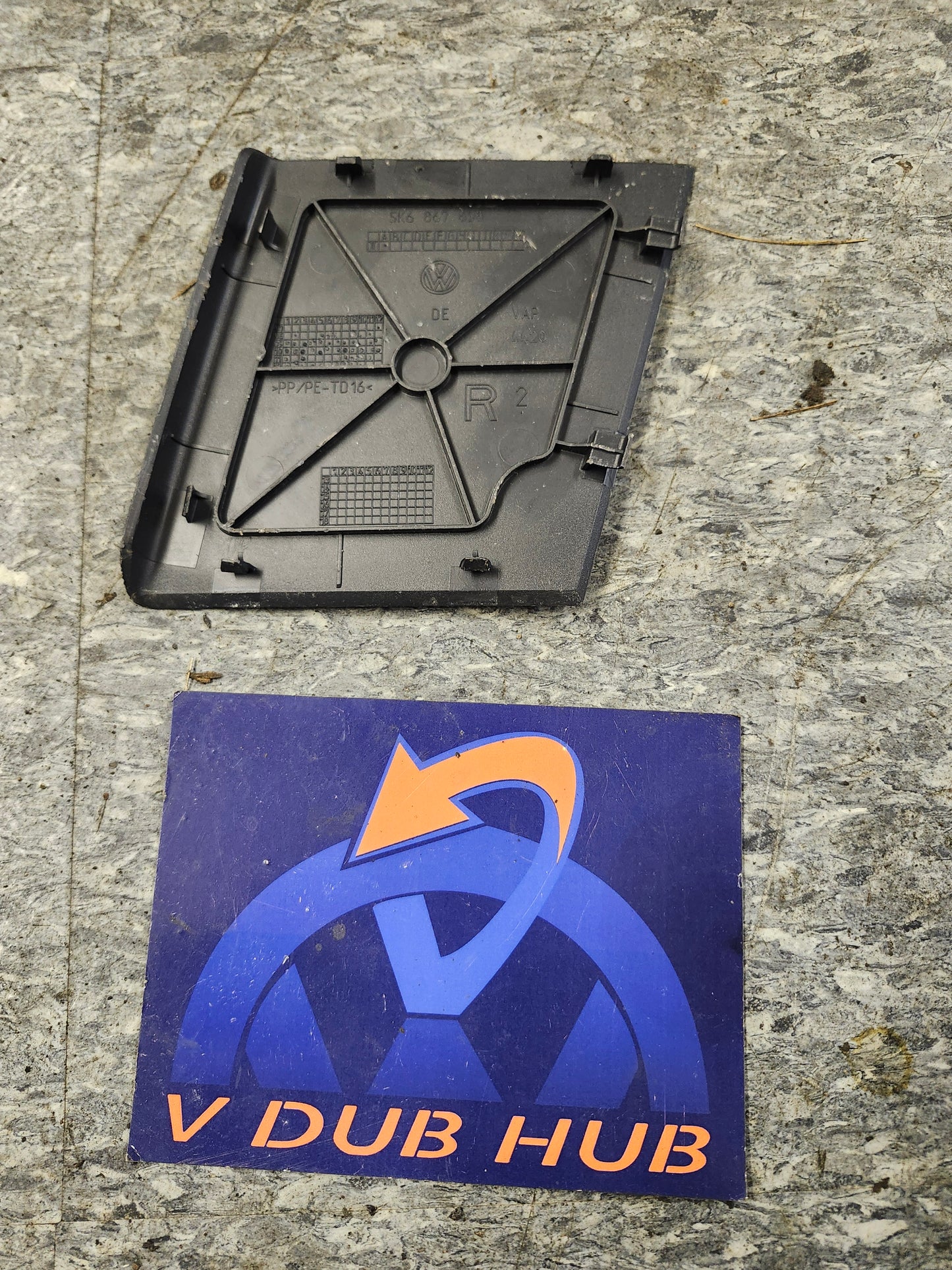 Mk6 golf hatch bulb cover, pass