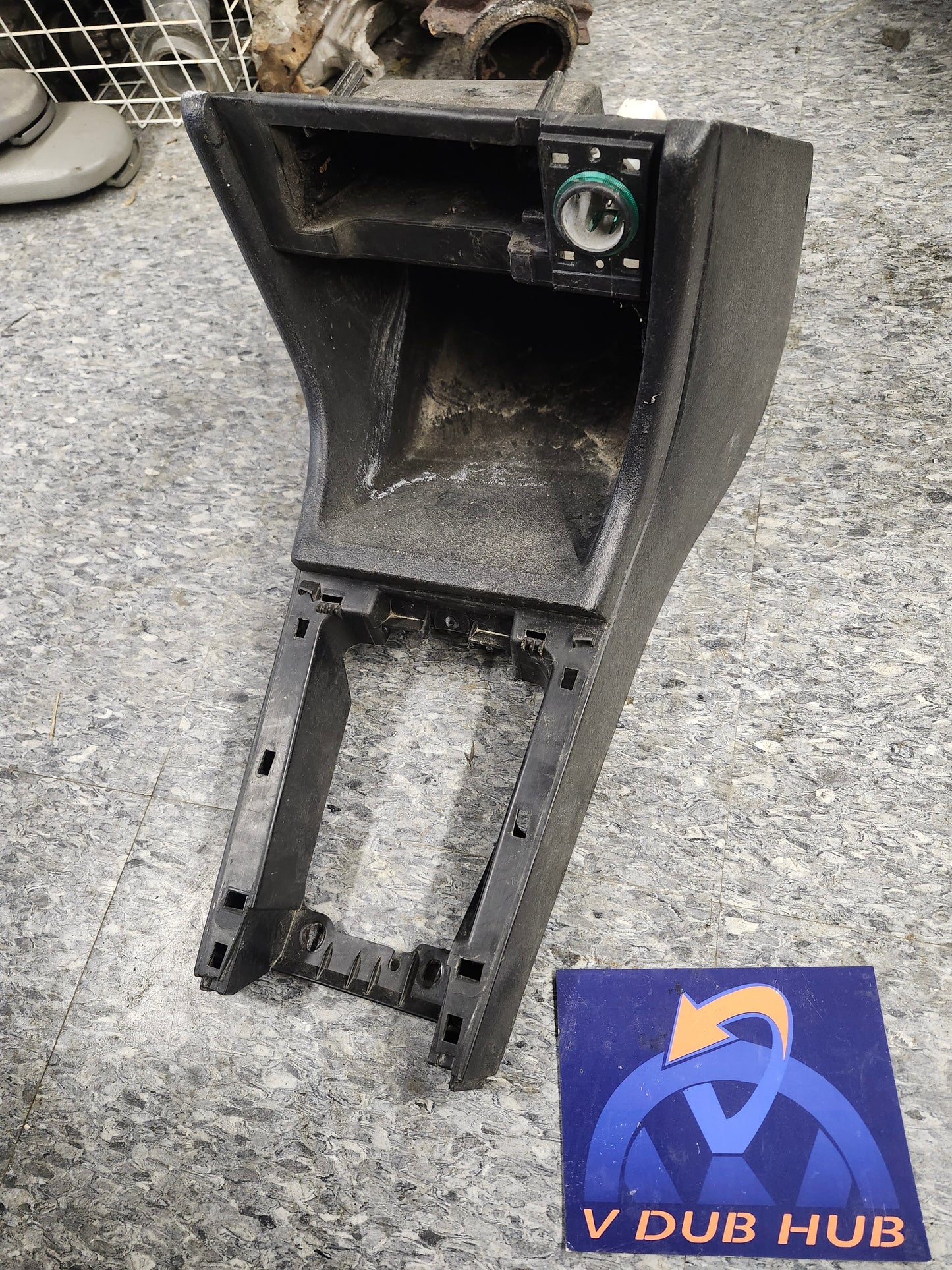 B4 Shifter Surround CONSOLE