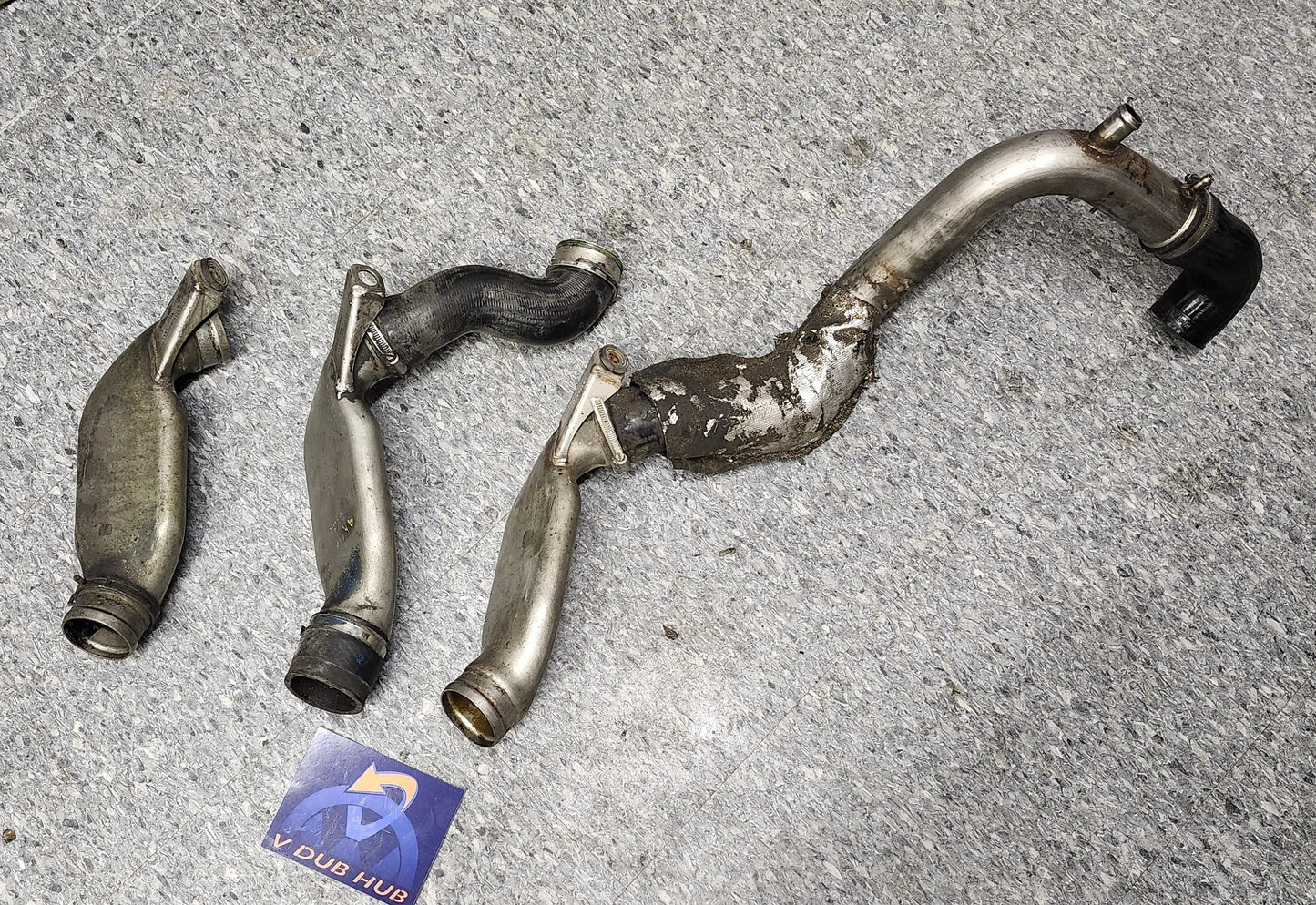 NEW BEETLE PANCAKE PIPE 1C0145762E