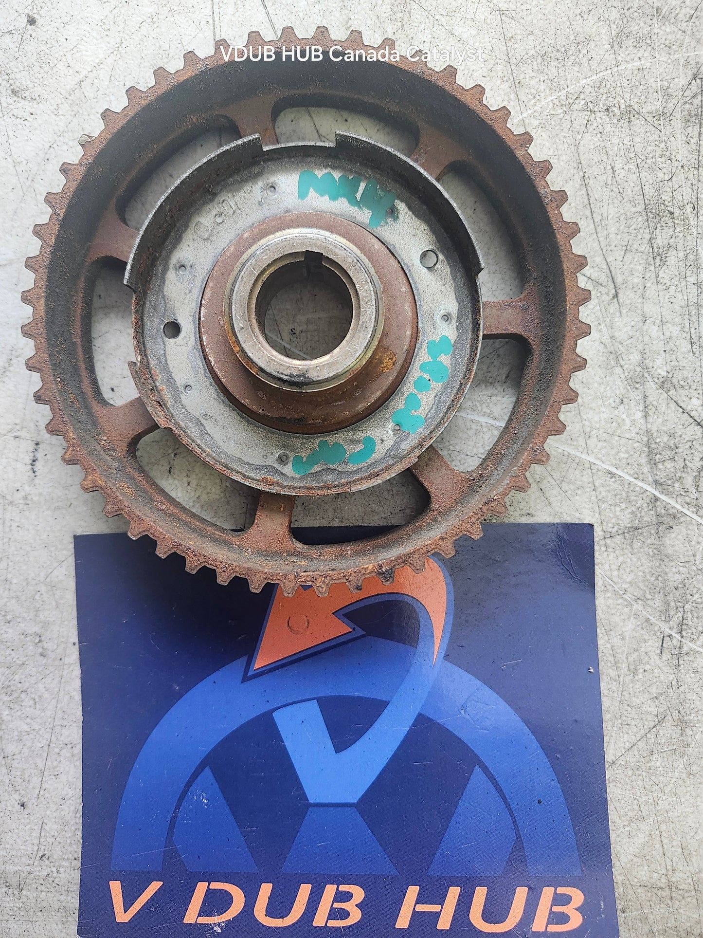 MK4 MK6 Camshaft Pulley 06A109105D