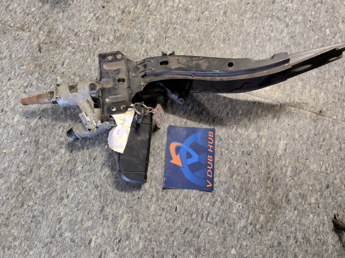 Eurovan steering column / driver door handle