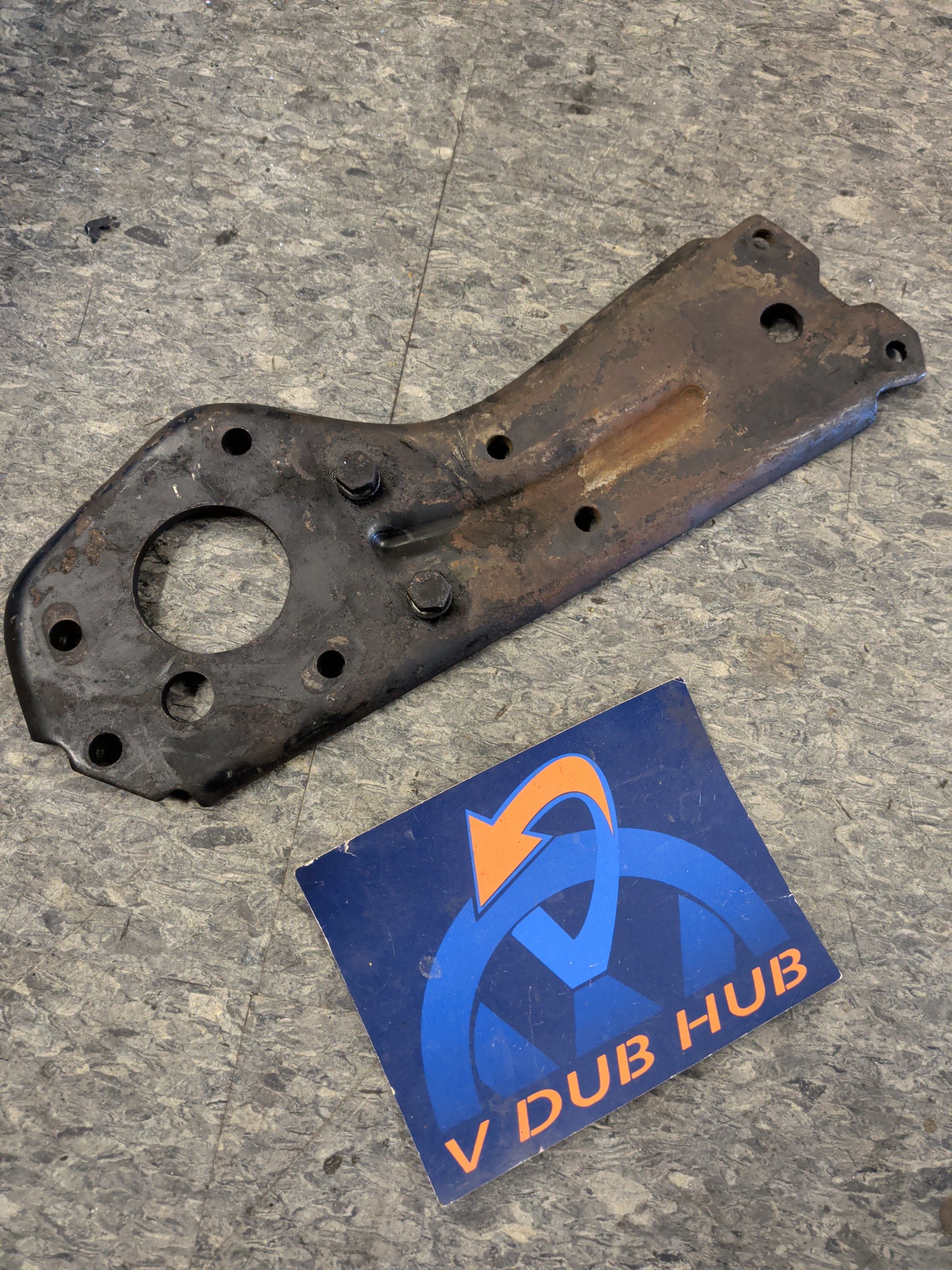 1.6t injection pump bracket