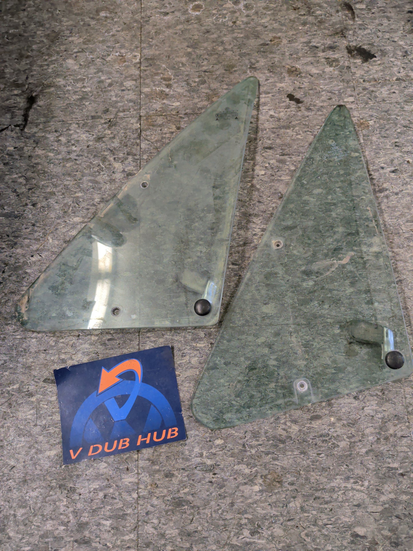 Mk1 driver vent window glass
