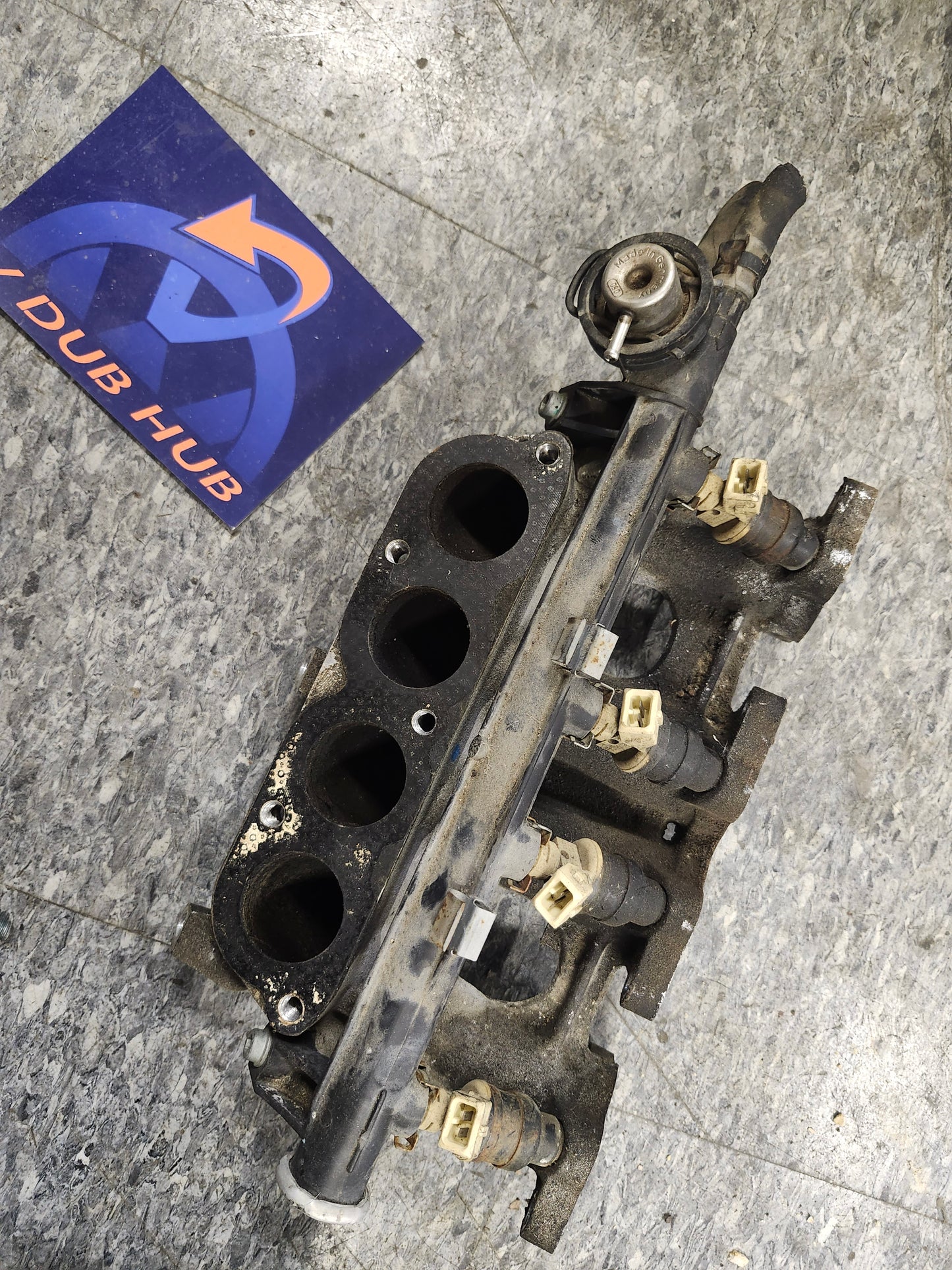 B4 2L intake, throttlebody
