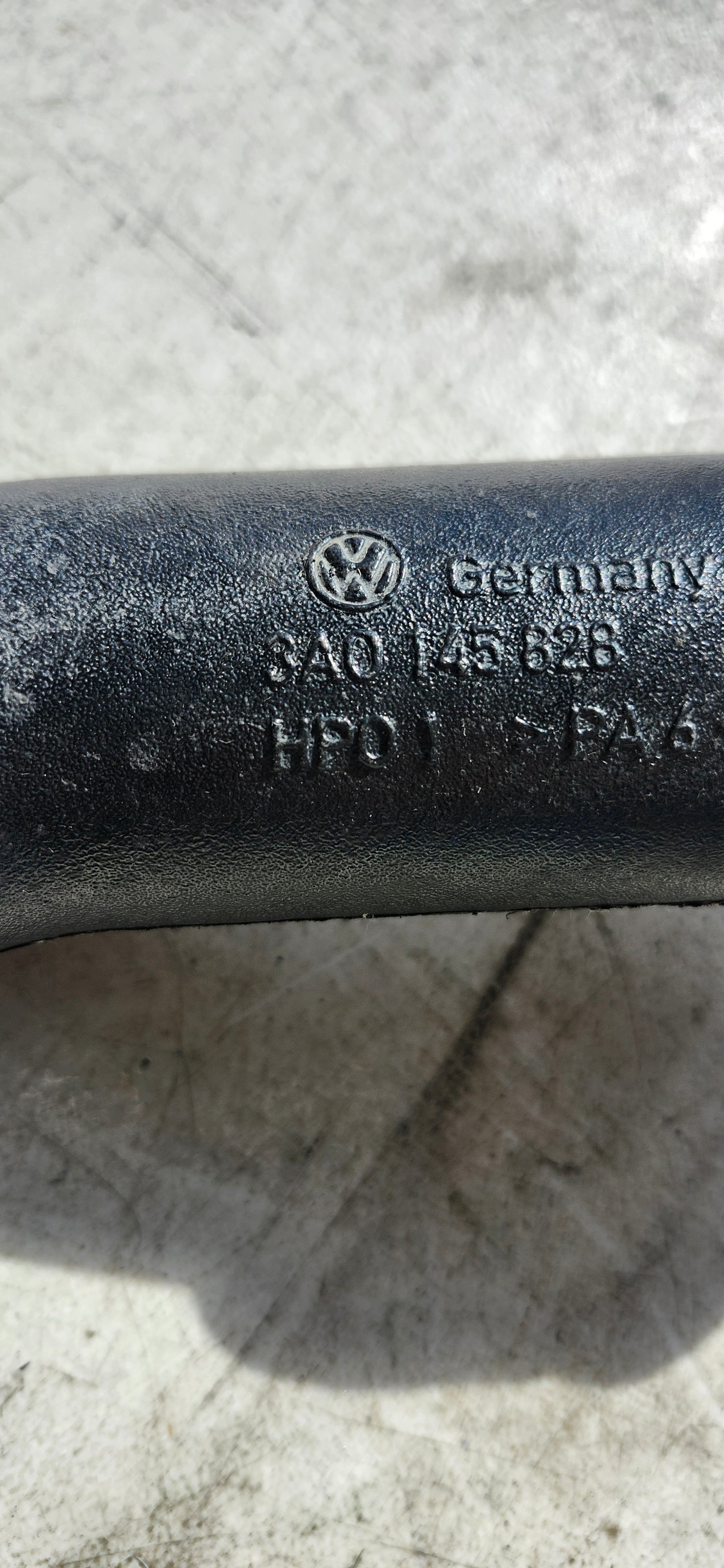 B4 Intercooler PIPE 3A0145858