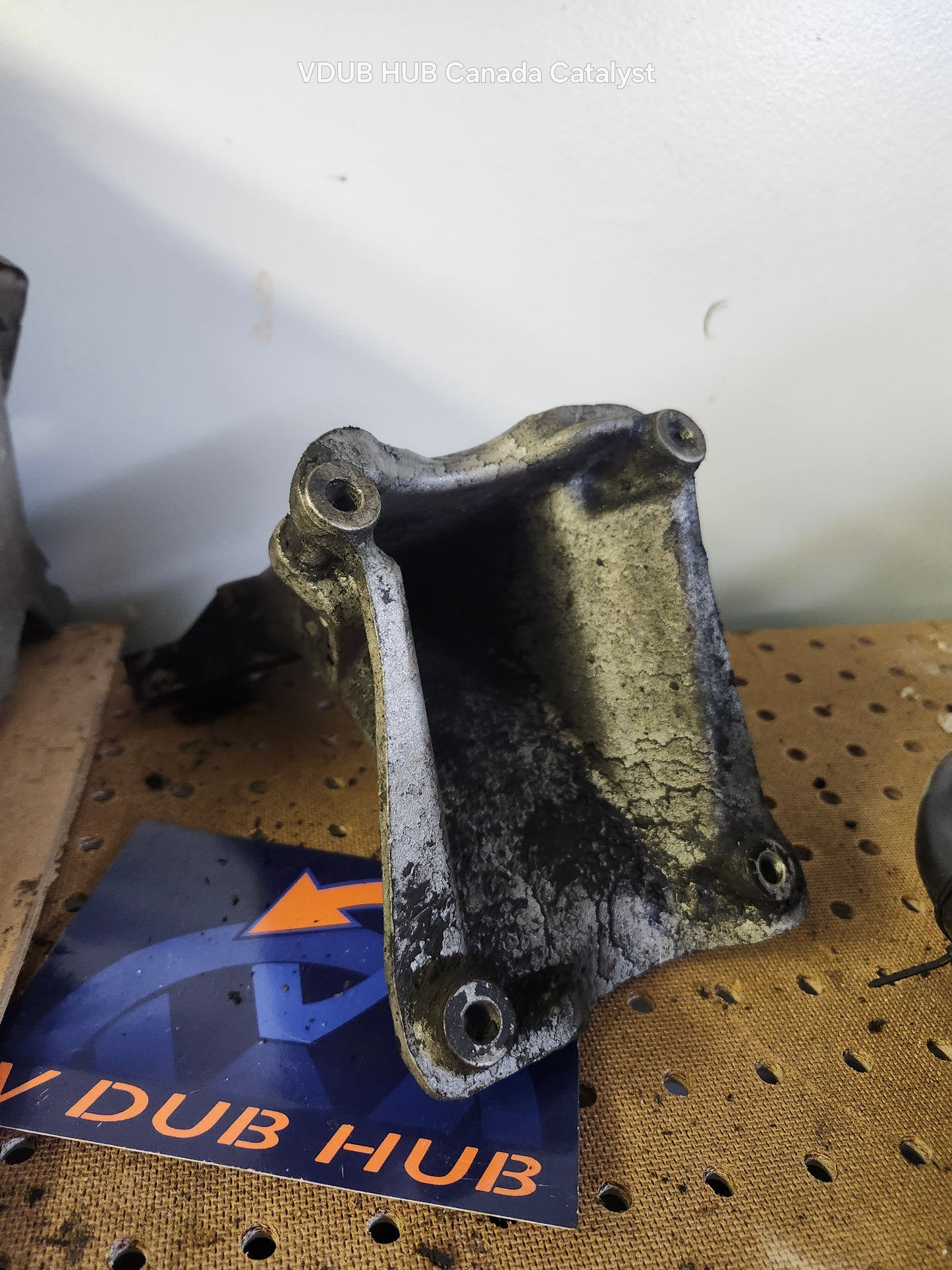 MK2 Side mount BRACKET 191199354C