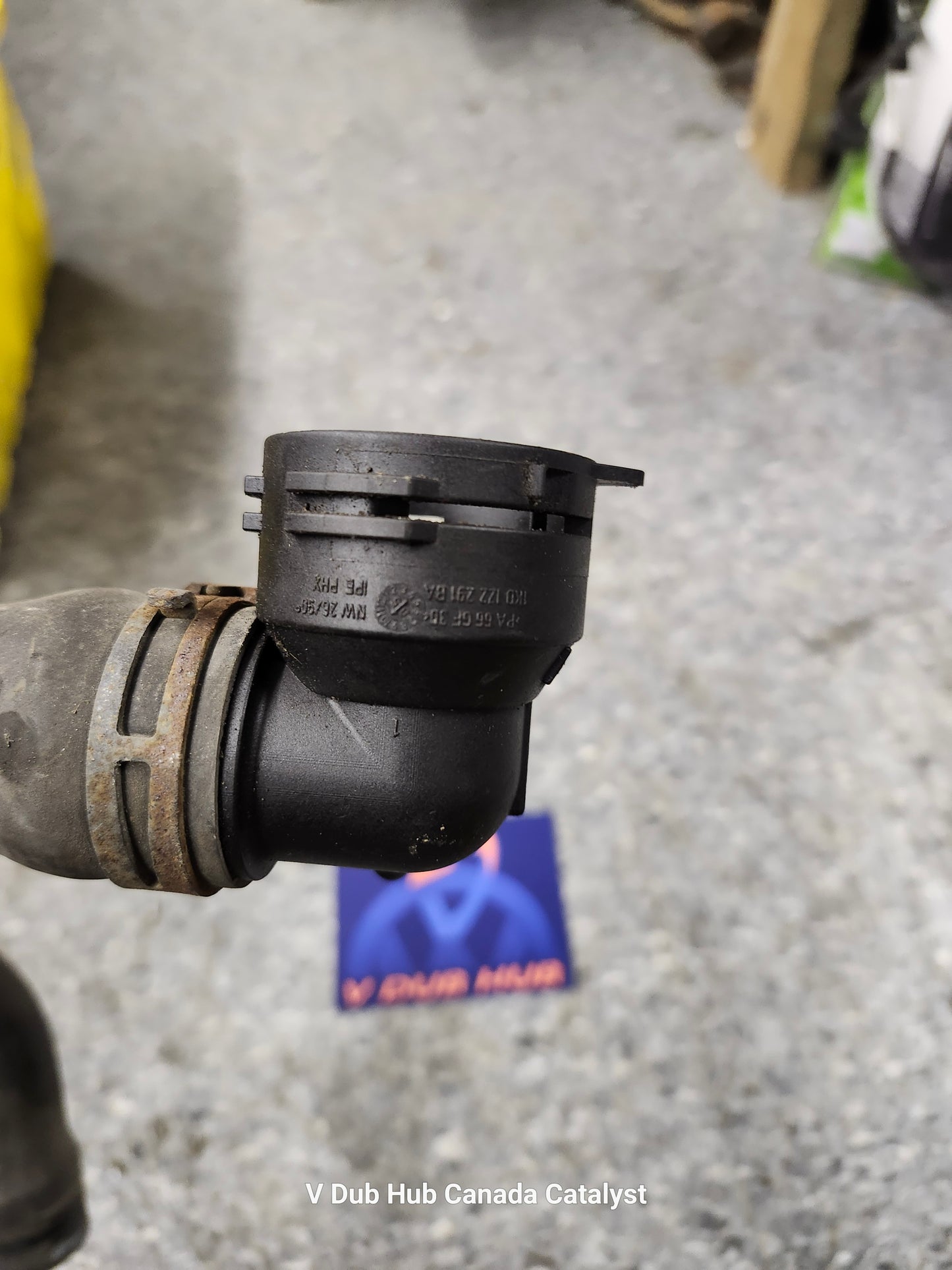 1.9L jetta/tdi manual Coolant pipe + connector piece 1k0122291BA 1k0122101DJ
