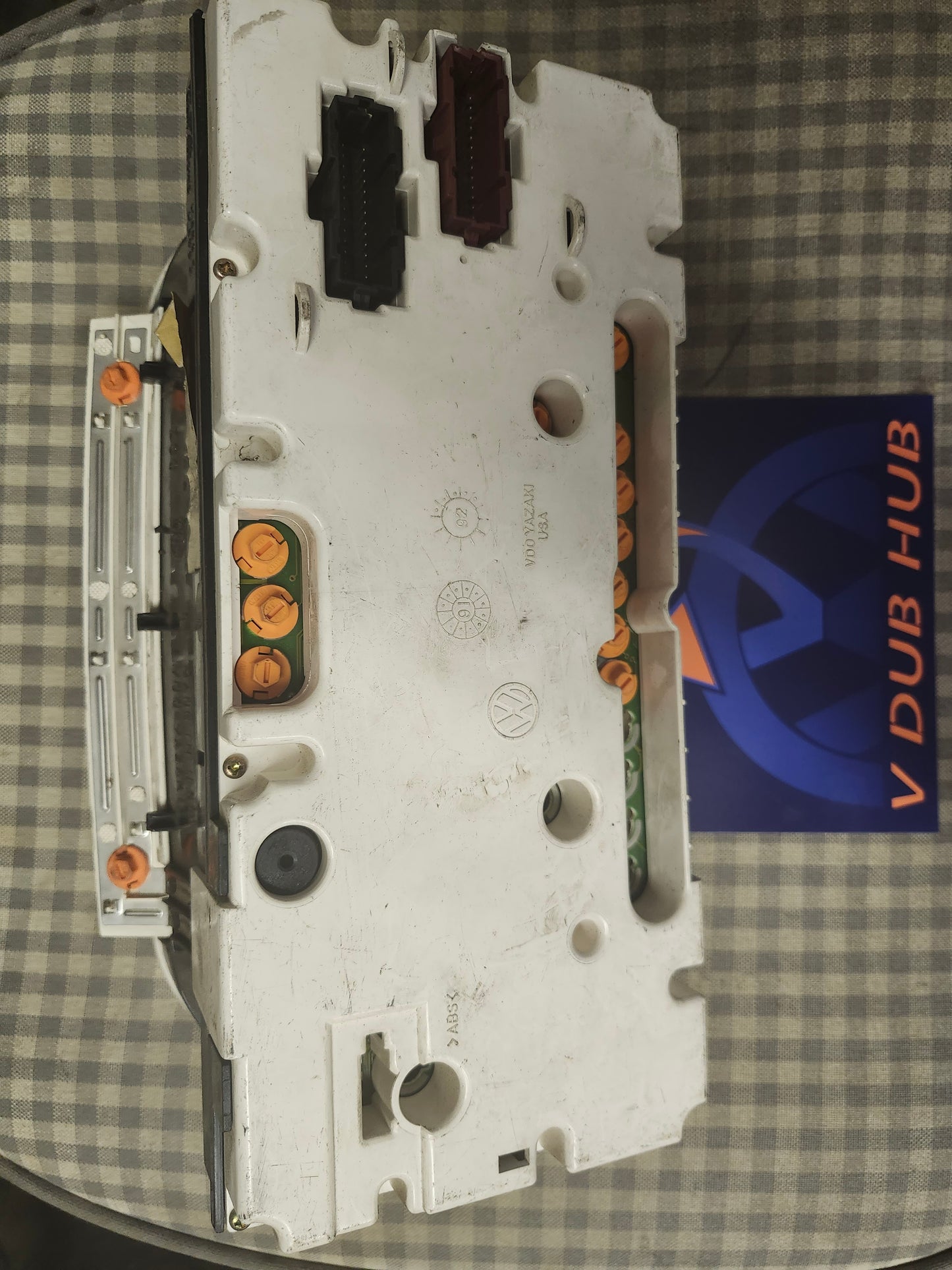 Mk3 early cluster 1HM919033N