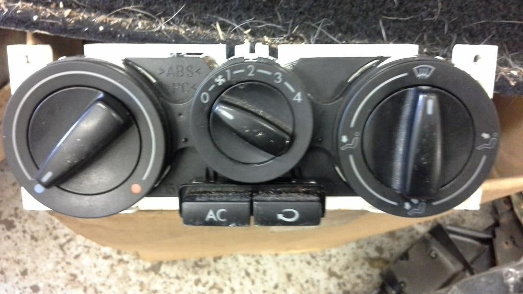 MK4 HVAC Heater Climate Control DIALS 1J0820045F With AC And Recirculation Buttons