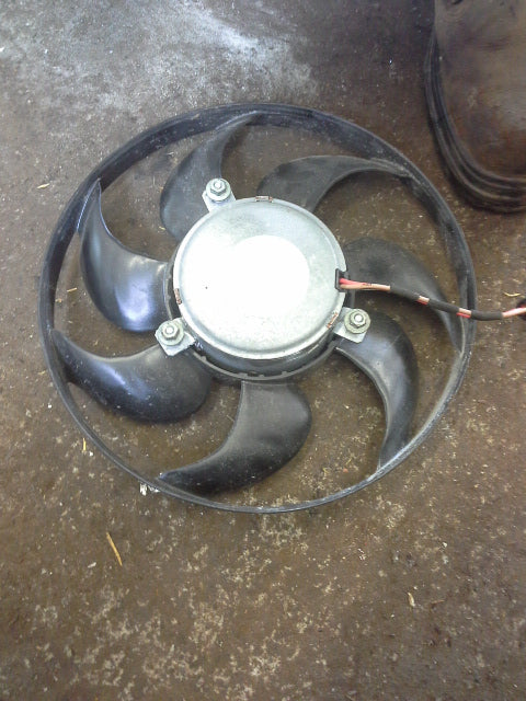 MK5 mk6 b6 b7 Radiator Small FAN