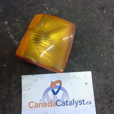 T4 Passenger Signal LIGHT 701953050C