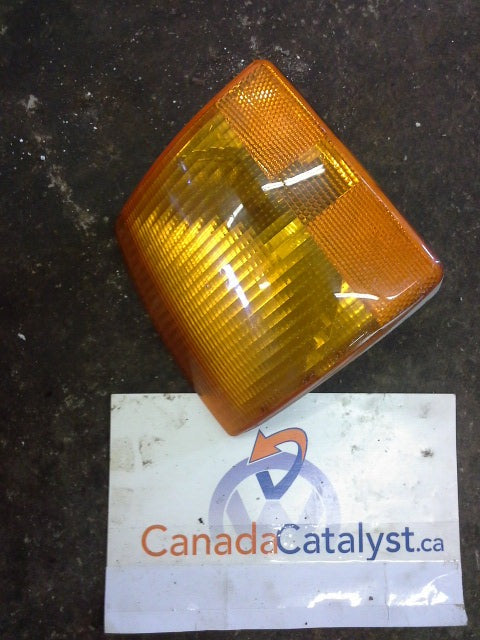 T4 Imperfect Driver Signal LIGHT 701953049A