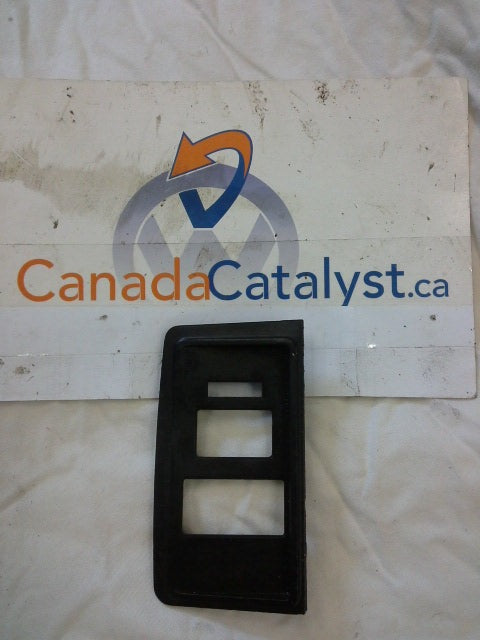 MK1 Cabrio/Rabbit Headlight Switch TRIM