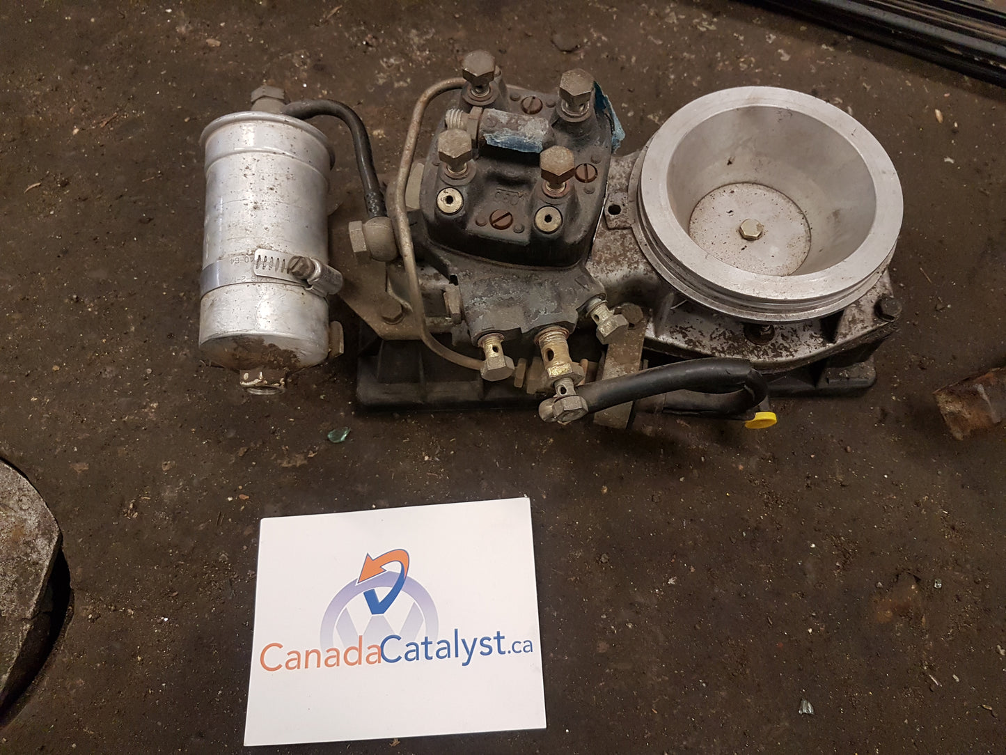 MK2 Cabriolet Fuel DISTRIBUTOR 048120130