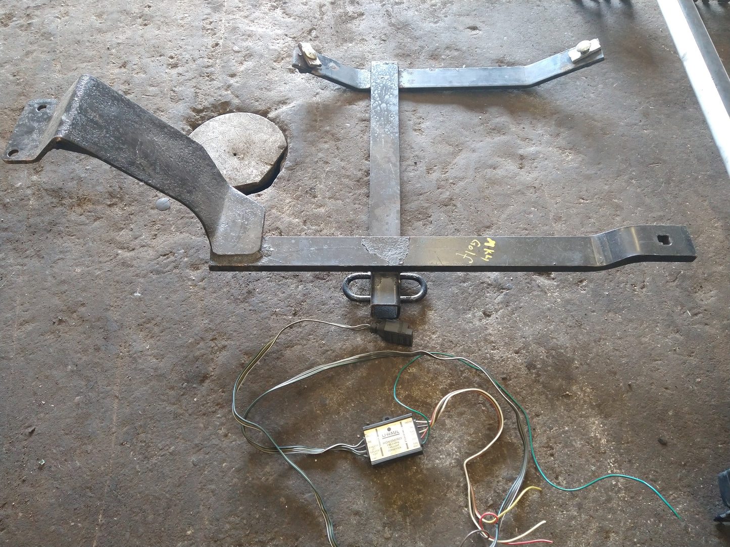 MK4 Golf New Beetle TOW HITCH