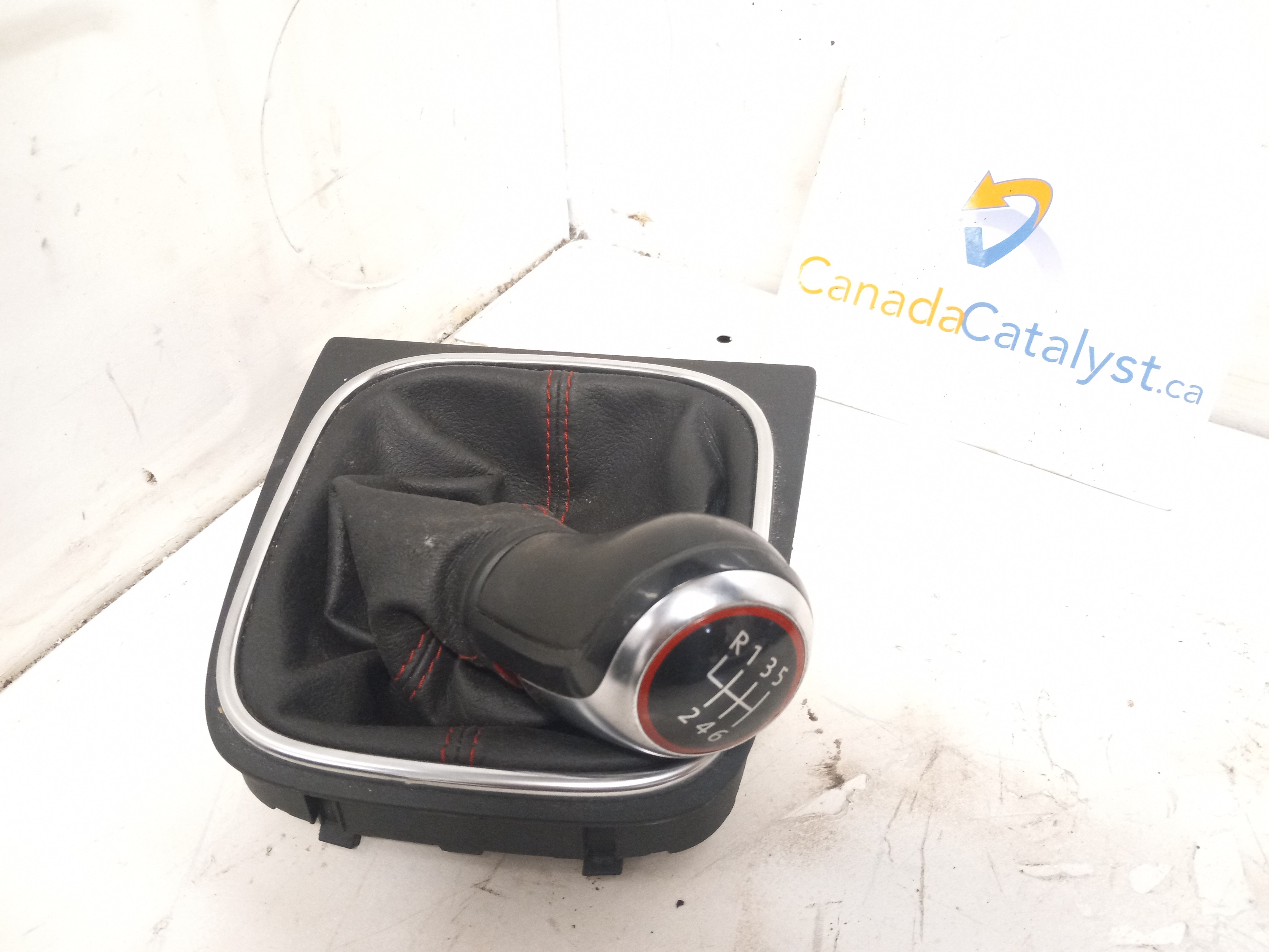 MK6 GTI Shift BOOT V DUB HUB