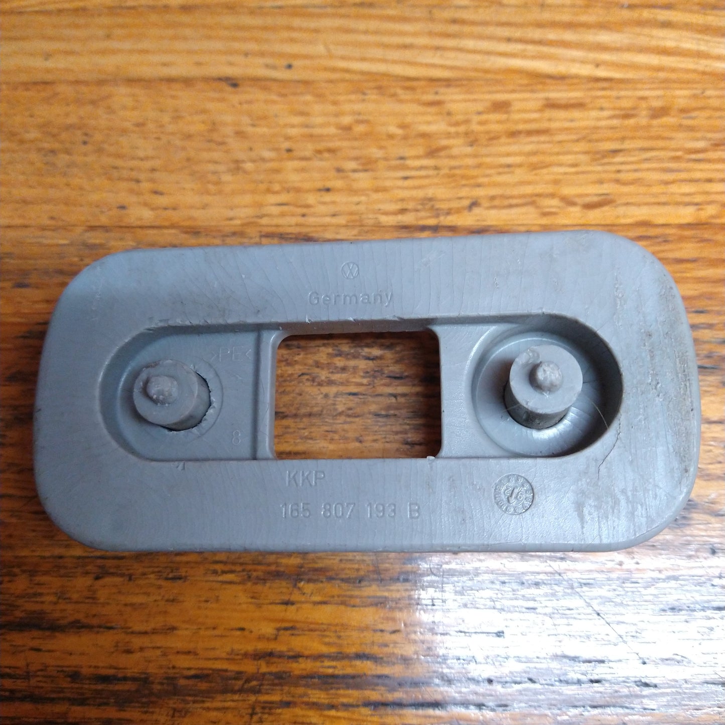 MK2 Bumper BRACKET 165897193B