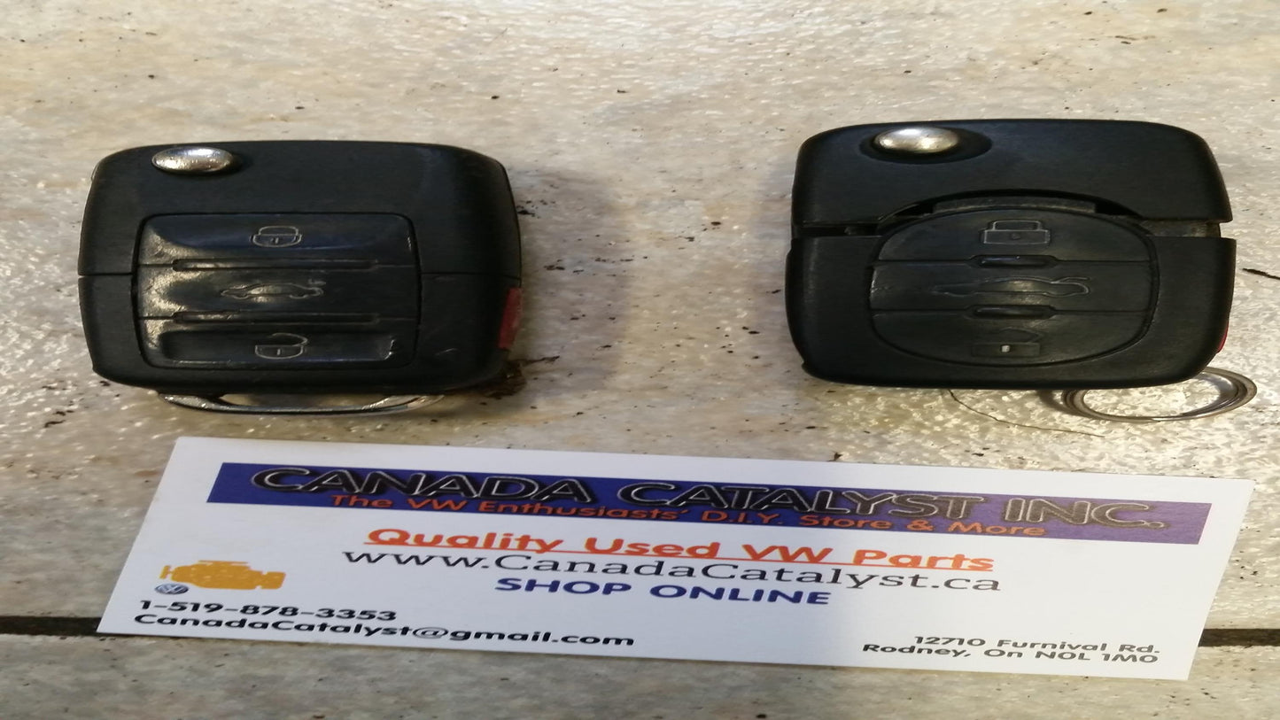 MK4/MK5 Key FOB Assorted - V DUB HUB