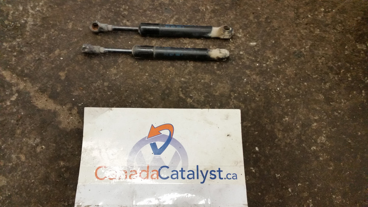 New Beetle Convertible Hatch STRUT 1Y0827550F