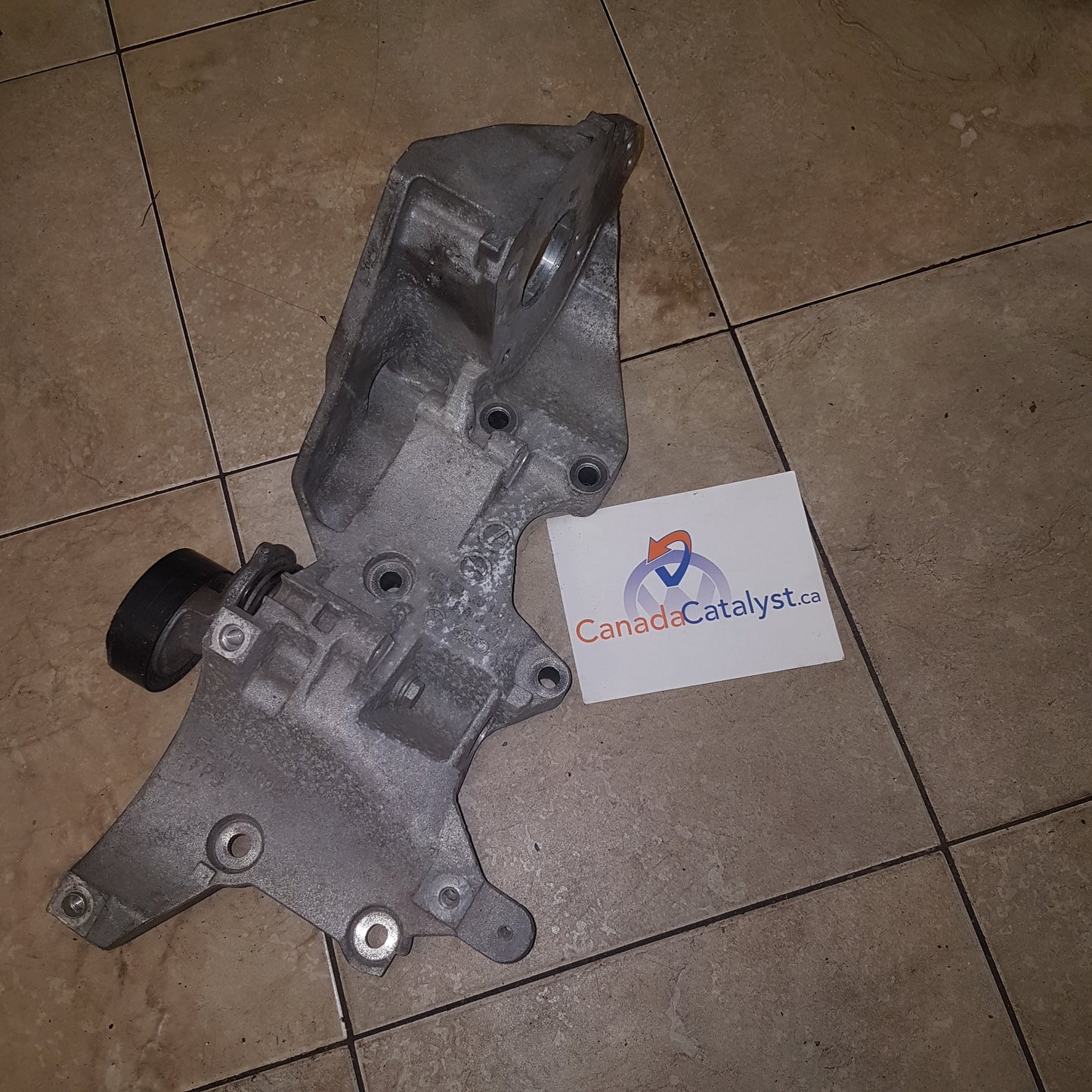 Cjaa cbea accessory holder 03L903143 Q