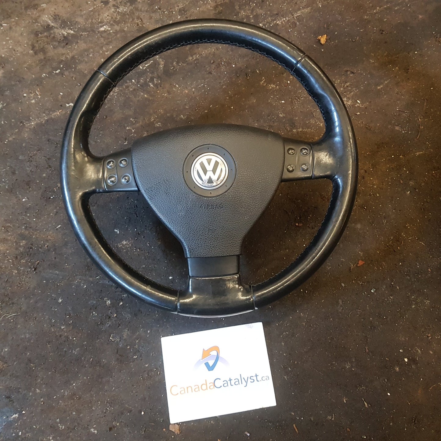 MK5 3 Spoke W/ Controls STEERING WHEEL