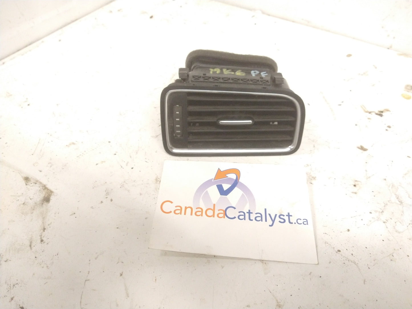 MK6 Front Passenger Dash VENT