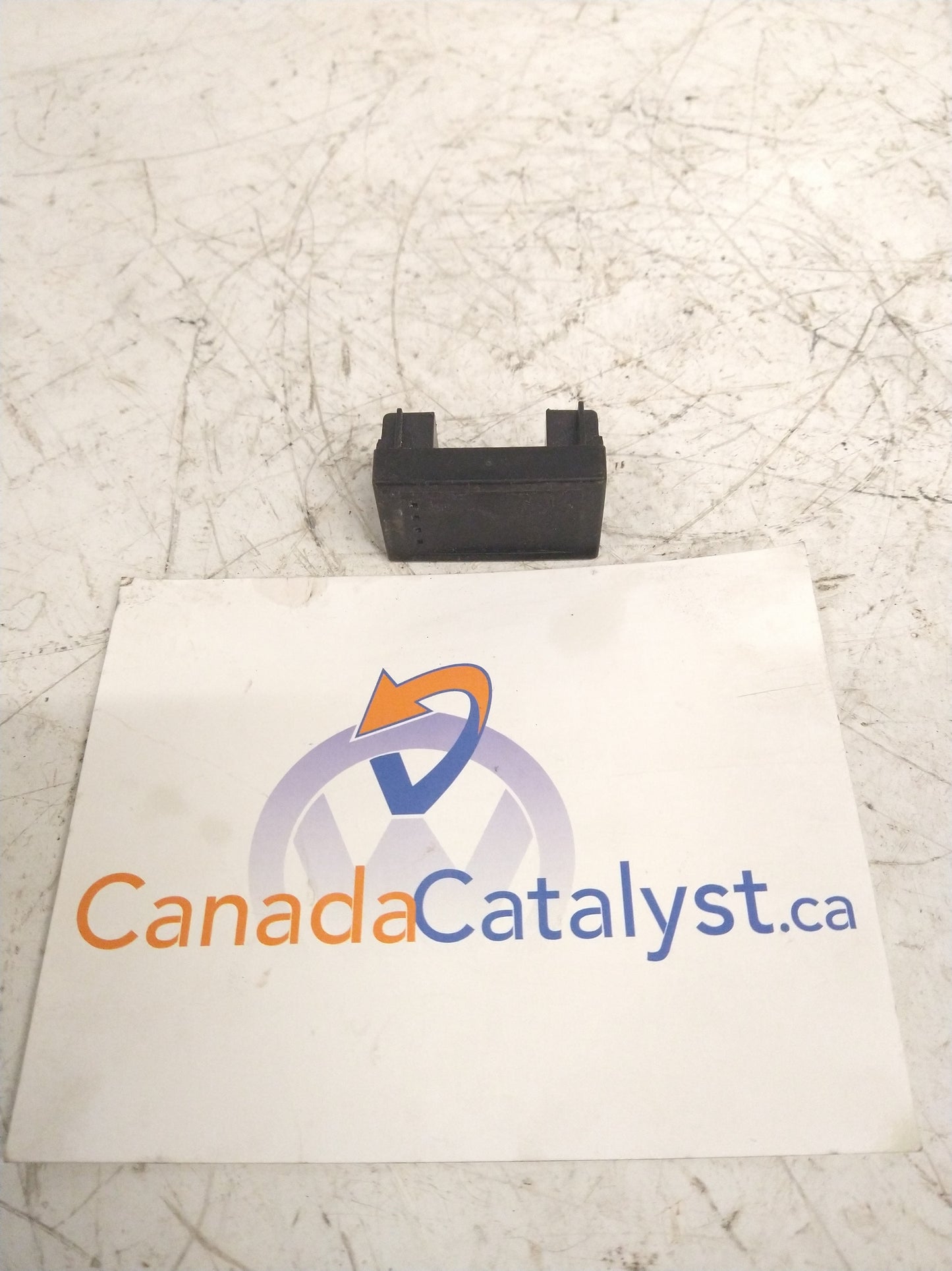 T4 Dash PIECE 7D0858179