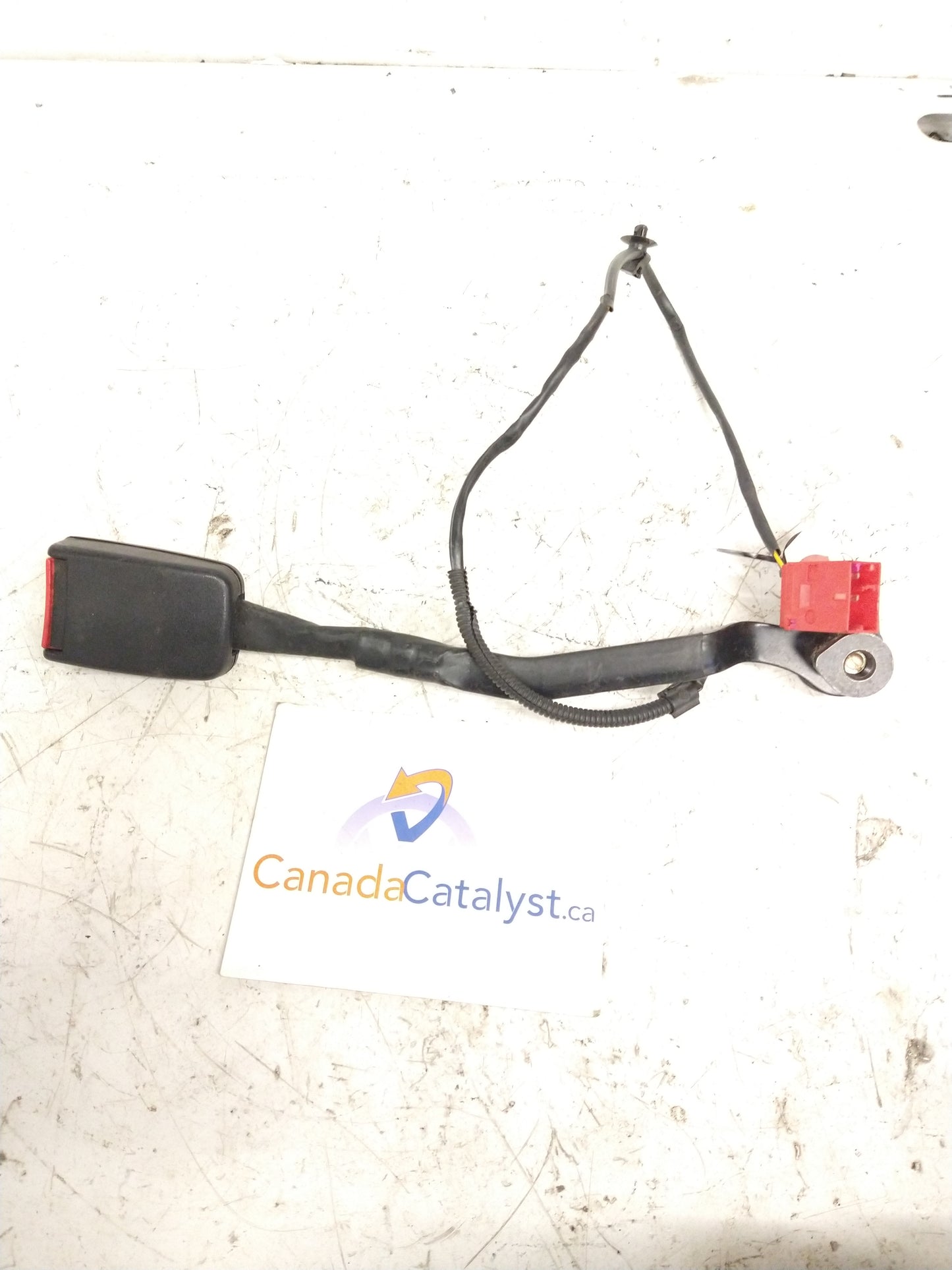 98 Beetle Driver 2 Wire Seat Belt BUCKLE 1J3858471A