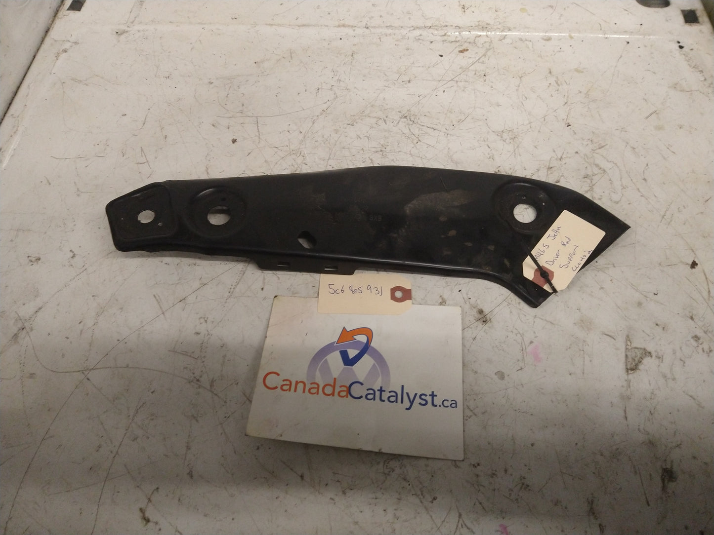 MK6.5 Upper Rad Driver SUPPORT 5C6805931