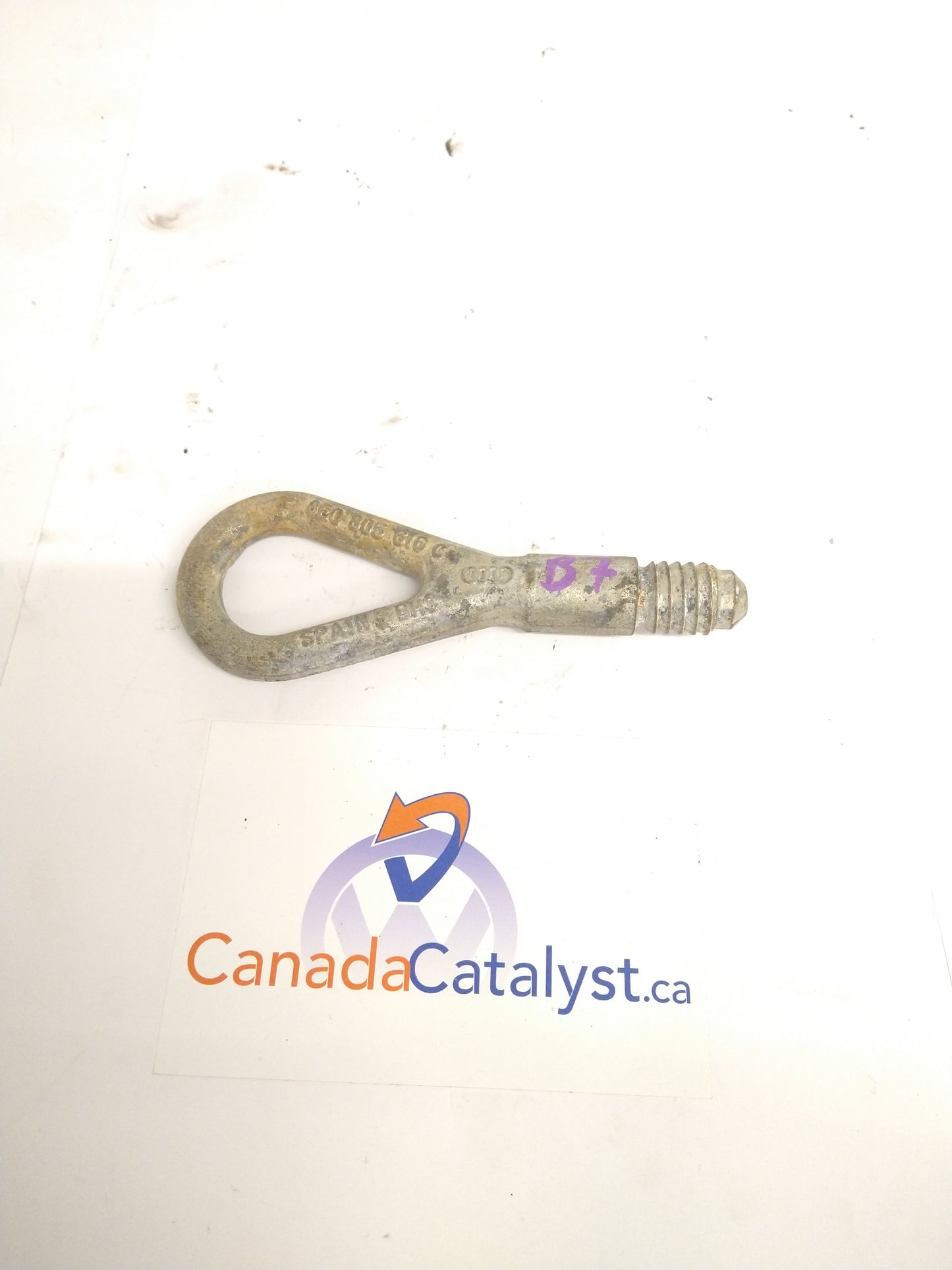 B7 Tow Eye HOOK 8E0805616C