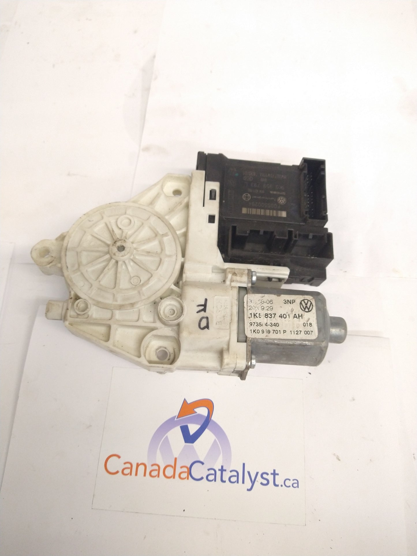MK5 Jetta Front Driver WINDOW MOTOR 1K5837401AH